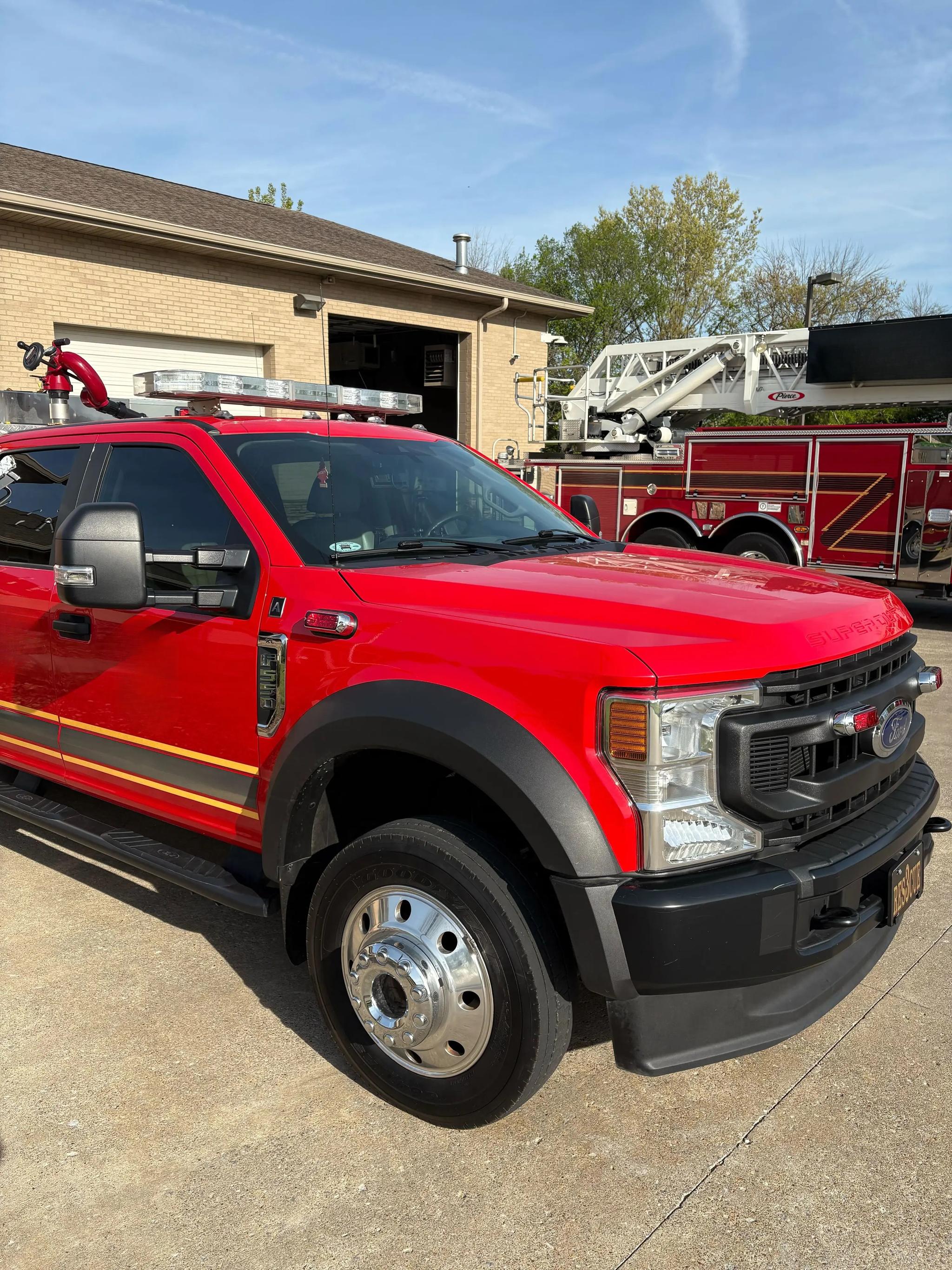 2020 Ford F-550 Mini Pumper - image 2