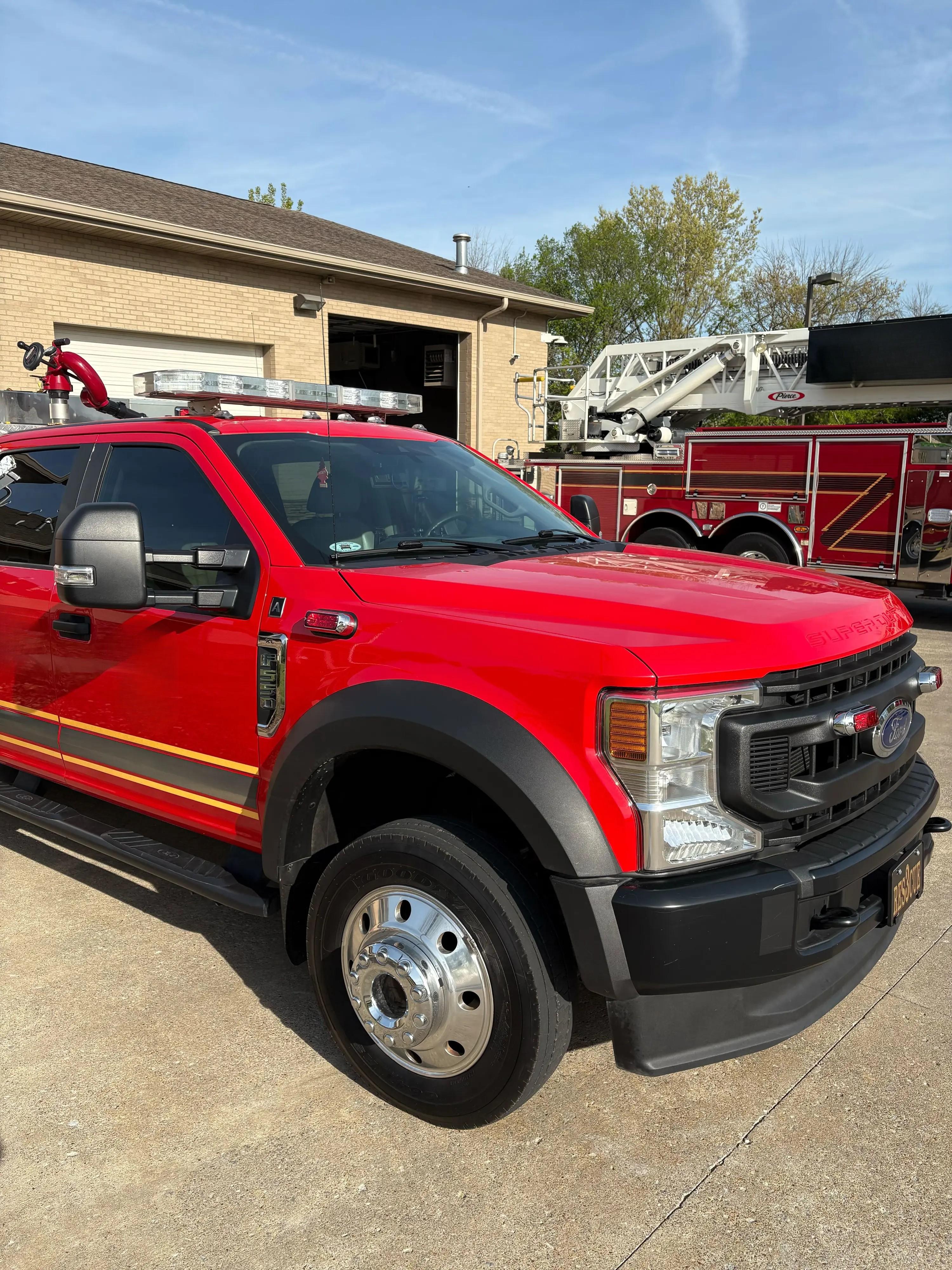 2020 Ford F-550 Mini Pumper - image 2