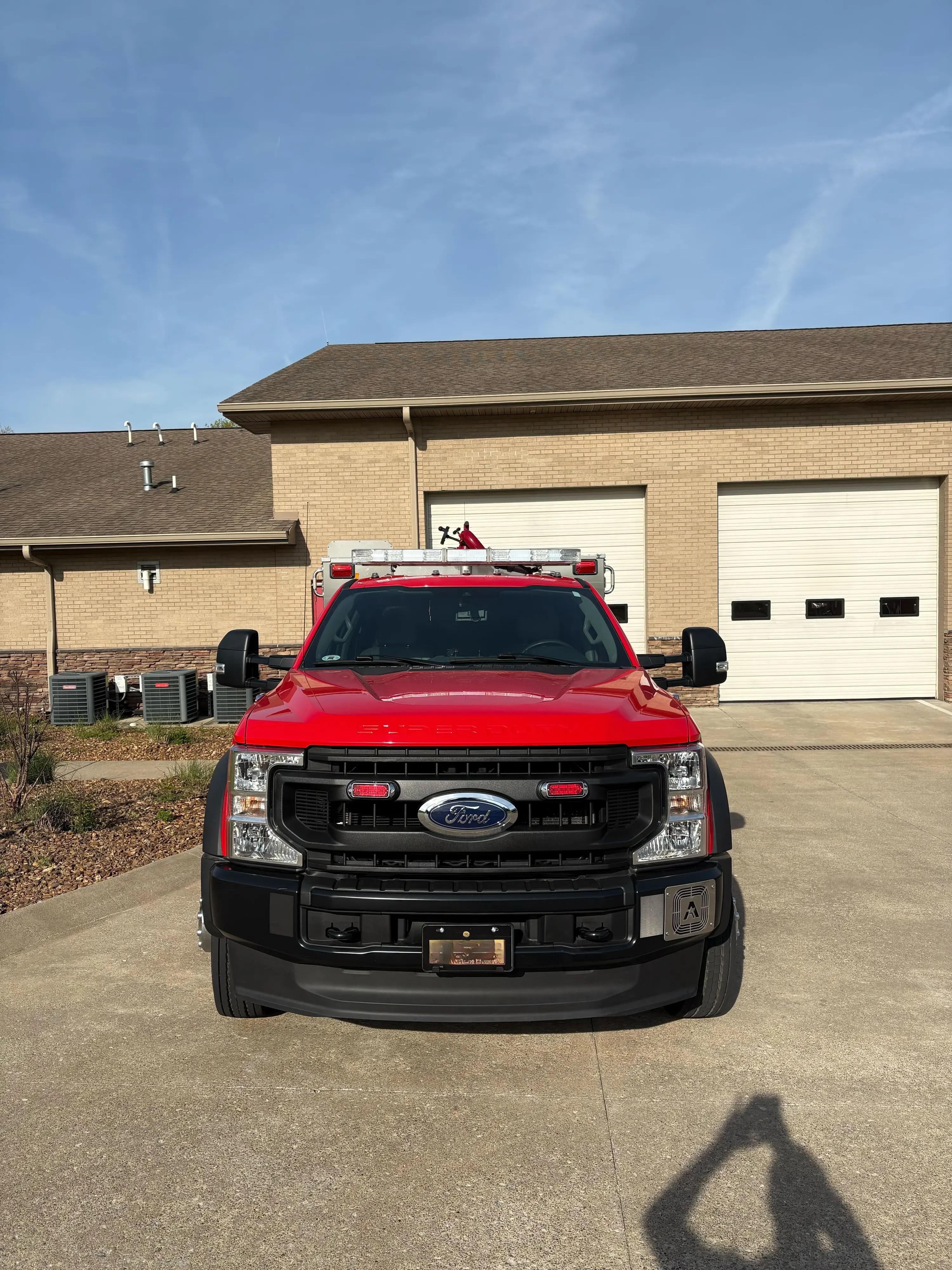 2020 Ford F-550 Mini Pumper - image 3
