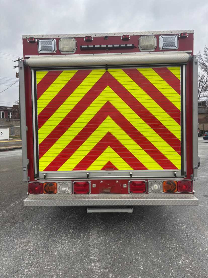 1998 New Lexington Spartan Light Rescue — photo 3