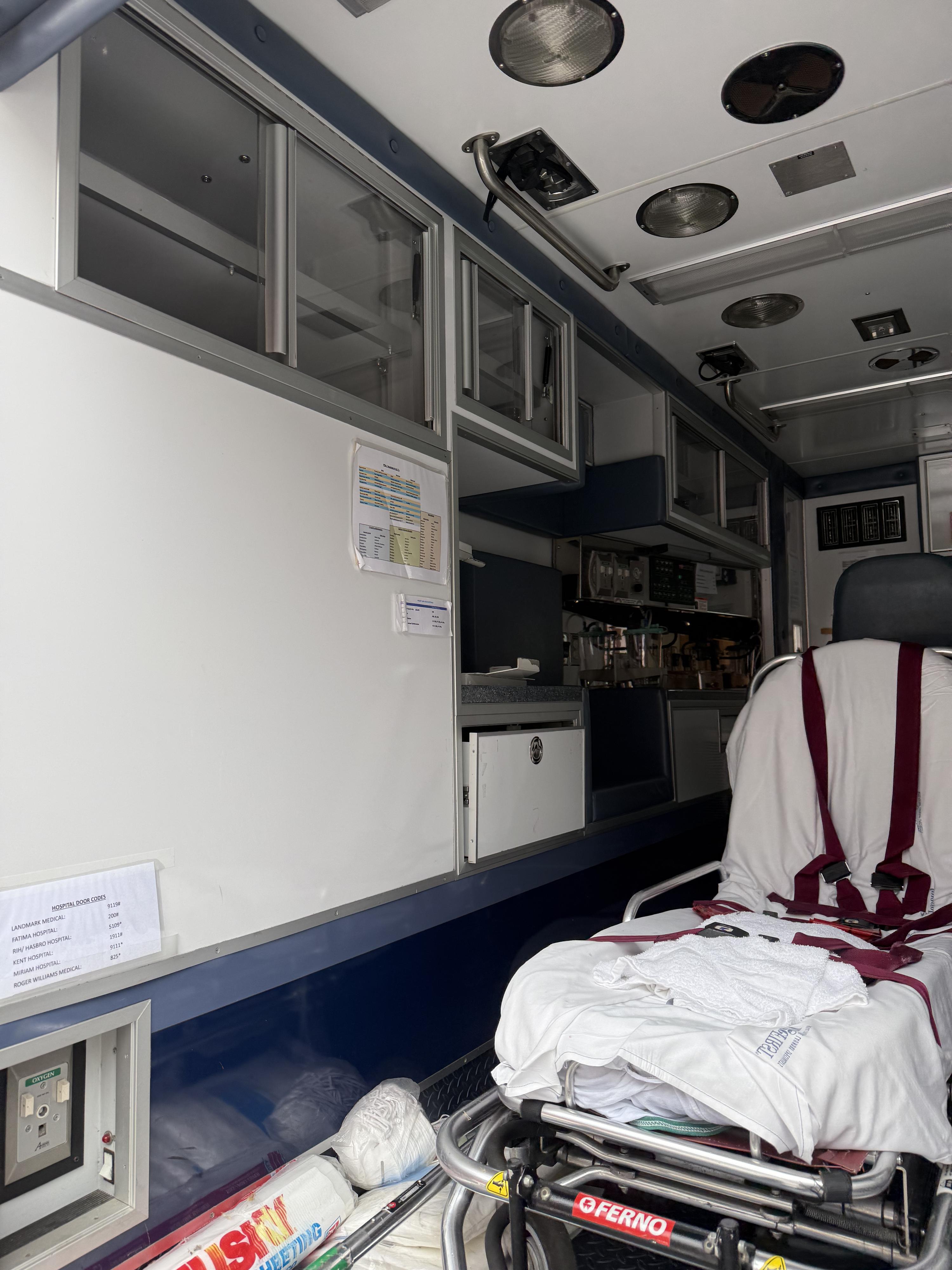 2006 Horton Ford Type III Ambulance - image 7
