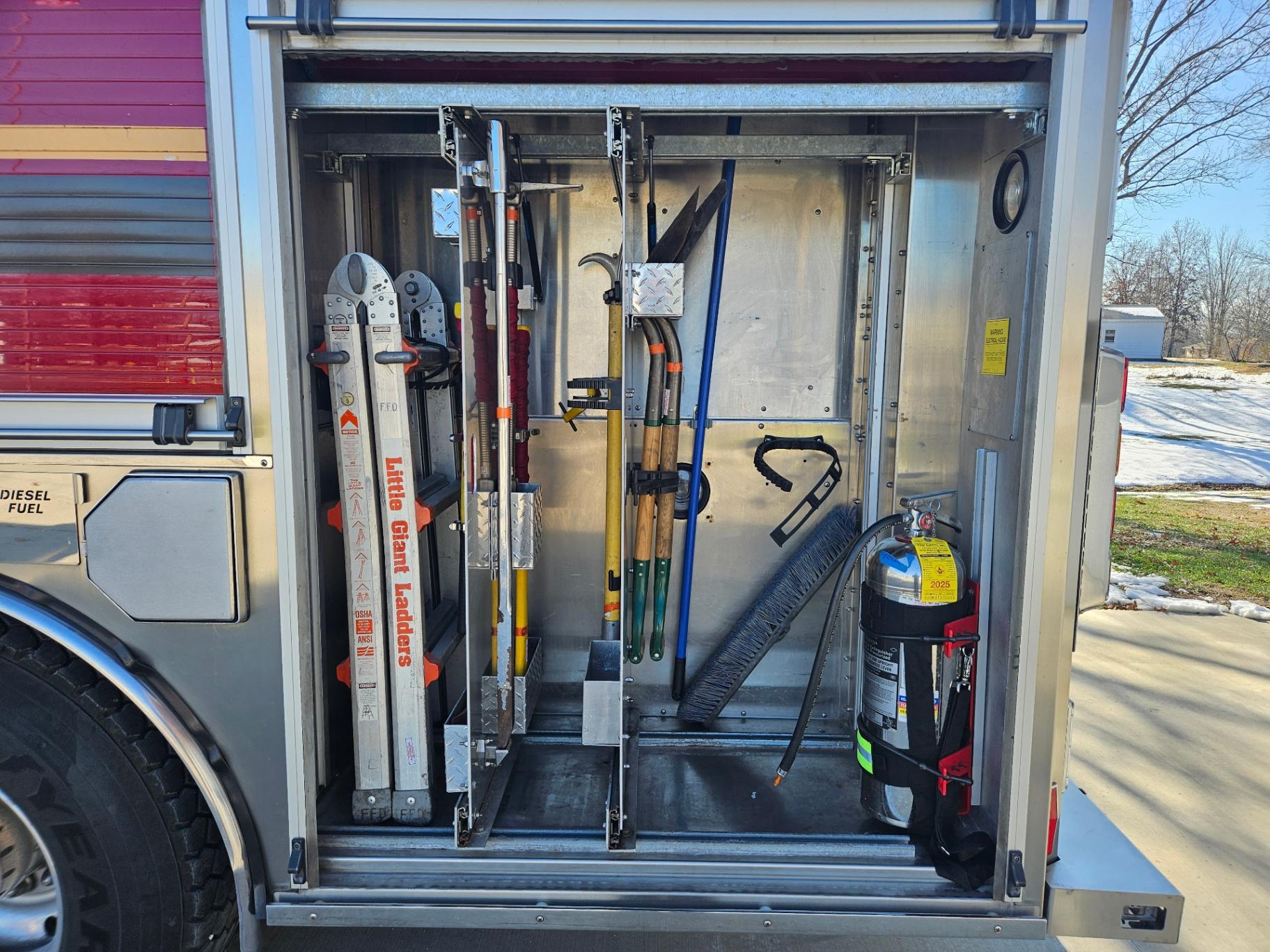 2005 HME Silverfox Pumper - image 18