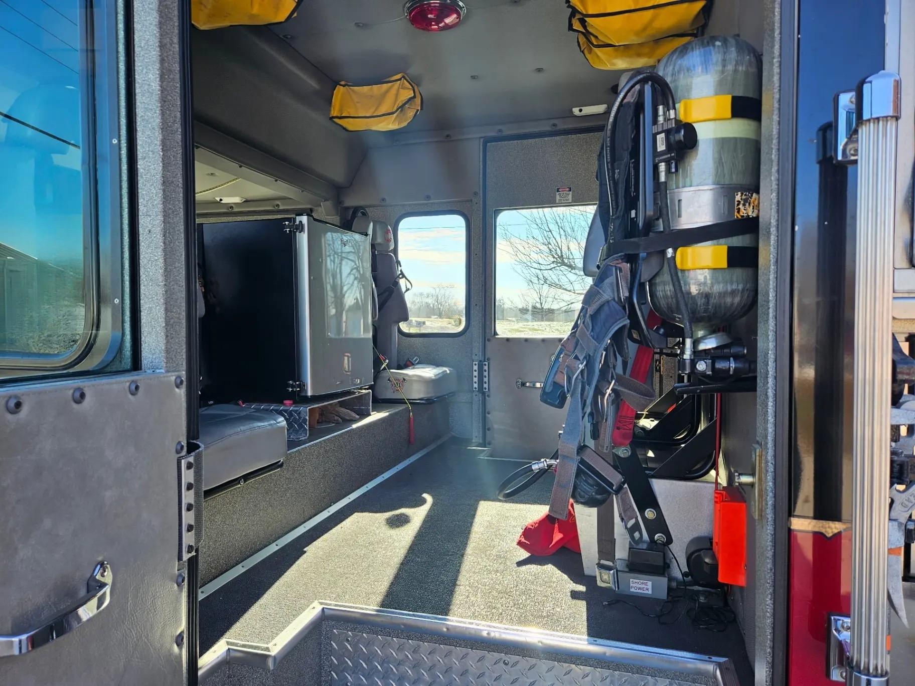 2005 HME Silverfox Pumper - image 40