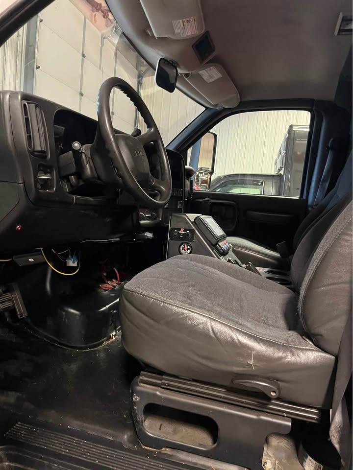 2008 Braun GMC C4500 Type I - image 13