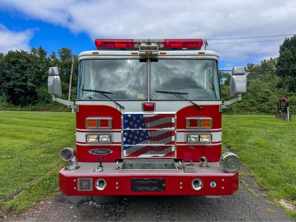 2005 Pierce Dash Rescue Pumper - image 8