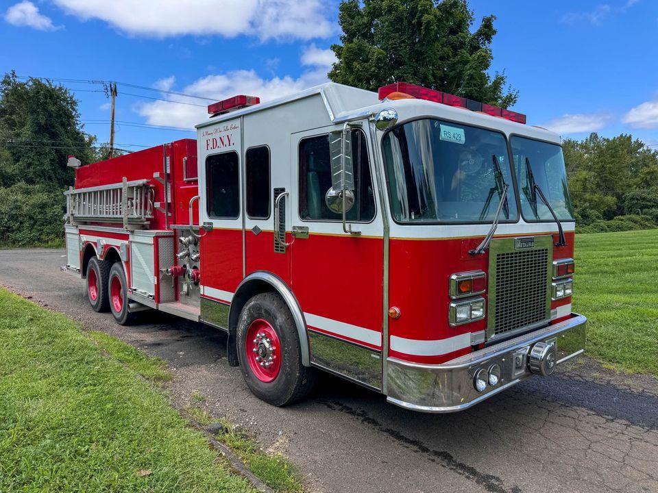1995 Spartan Tanker 2500 Gal - image 7