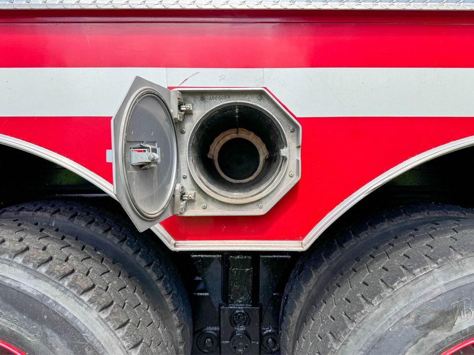 1995 Spartan Tanker 2500 Gal - image 15