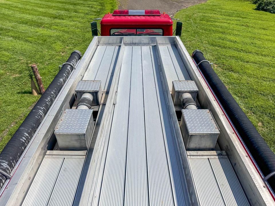 1989 GMC 2500 Gallon Tanker - image 12