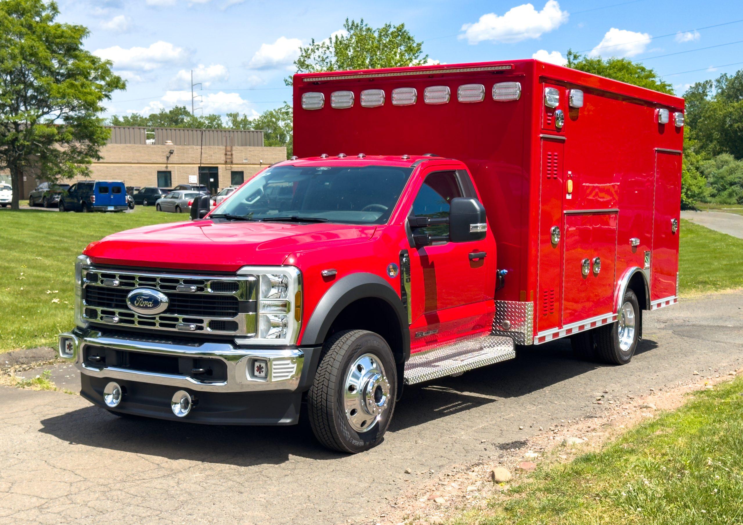 2026 Ford F-550 4x4 Type I Ambulance - image 1