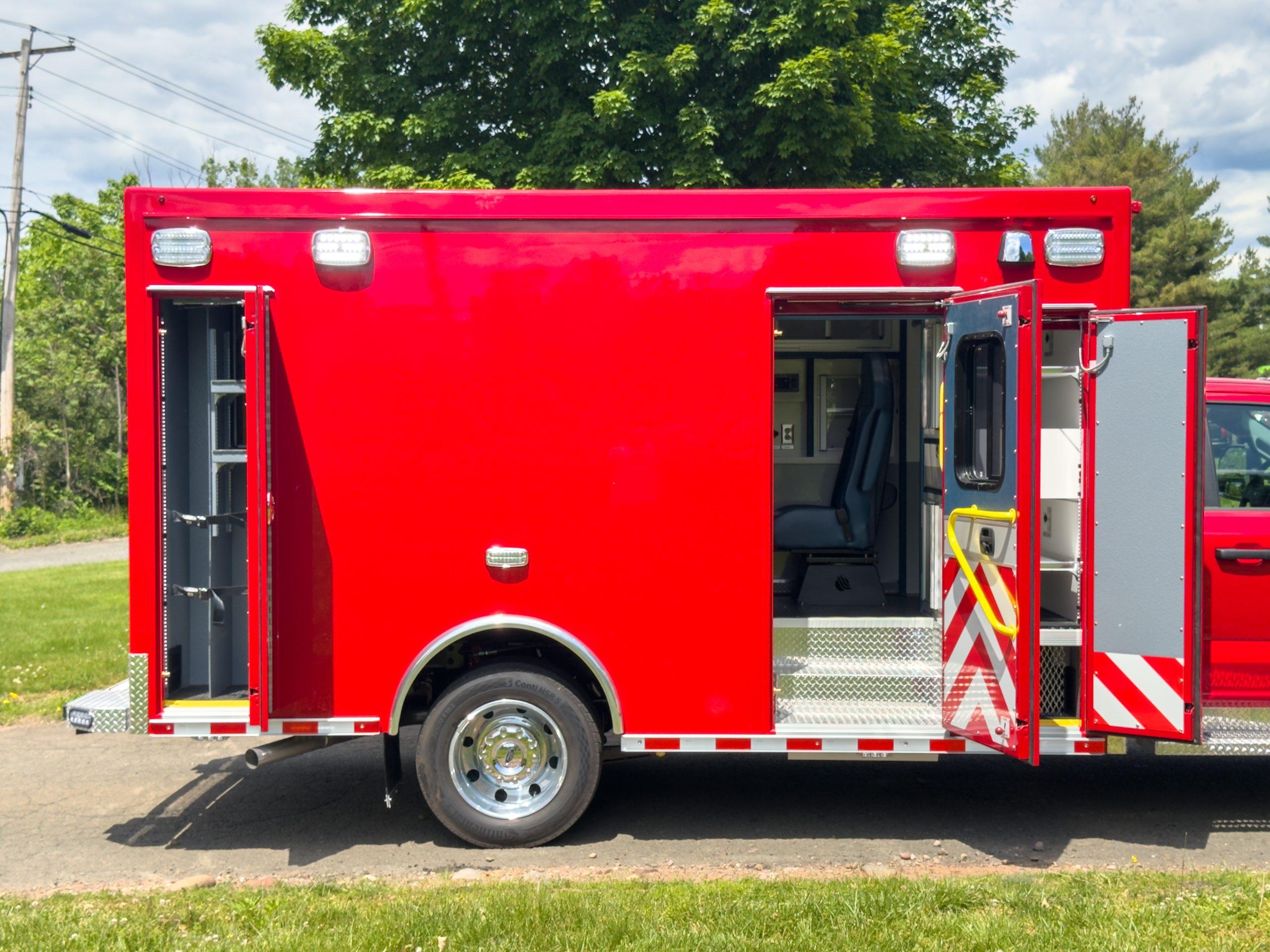 2026 Ford F-550 4x4 Type I Ambulance - image 13