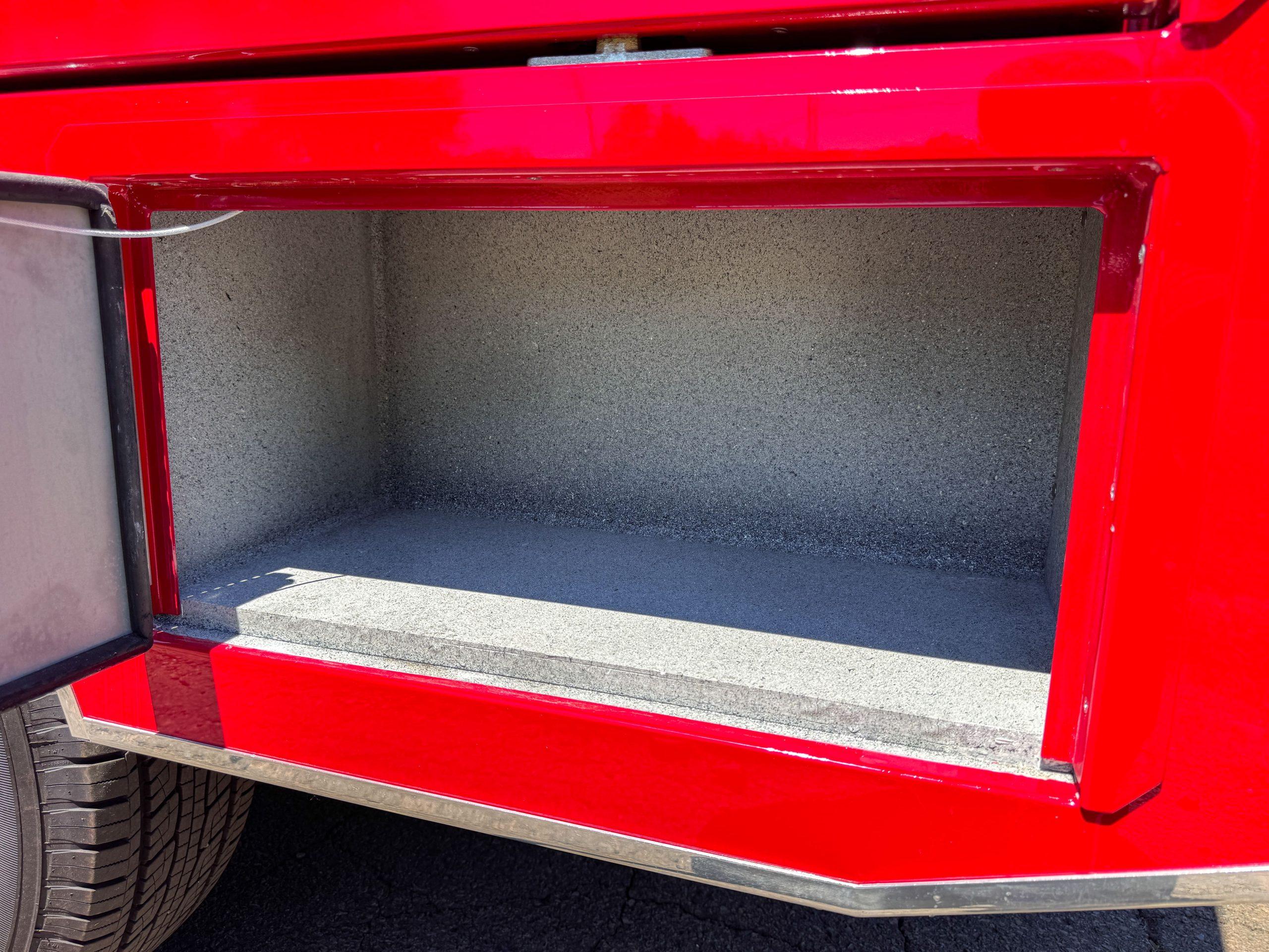 2025 Ford F-350 4x4 Command Unit - image 18