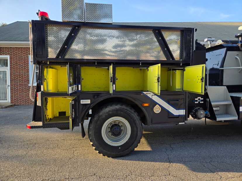 1989 Amertek 4x4 Wildland Unit — photo 8