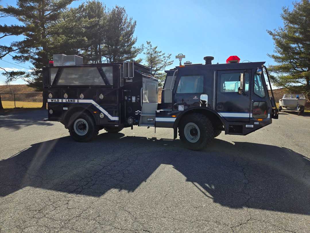 1989 Amertek 4x4 Wildland Unit