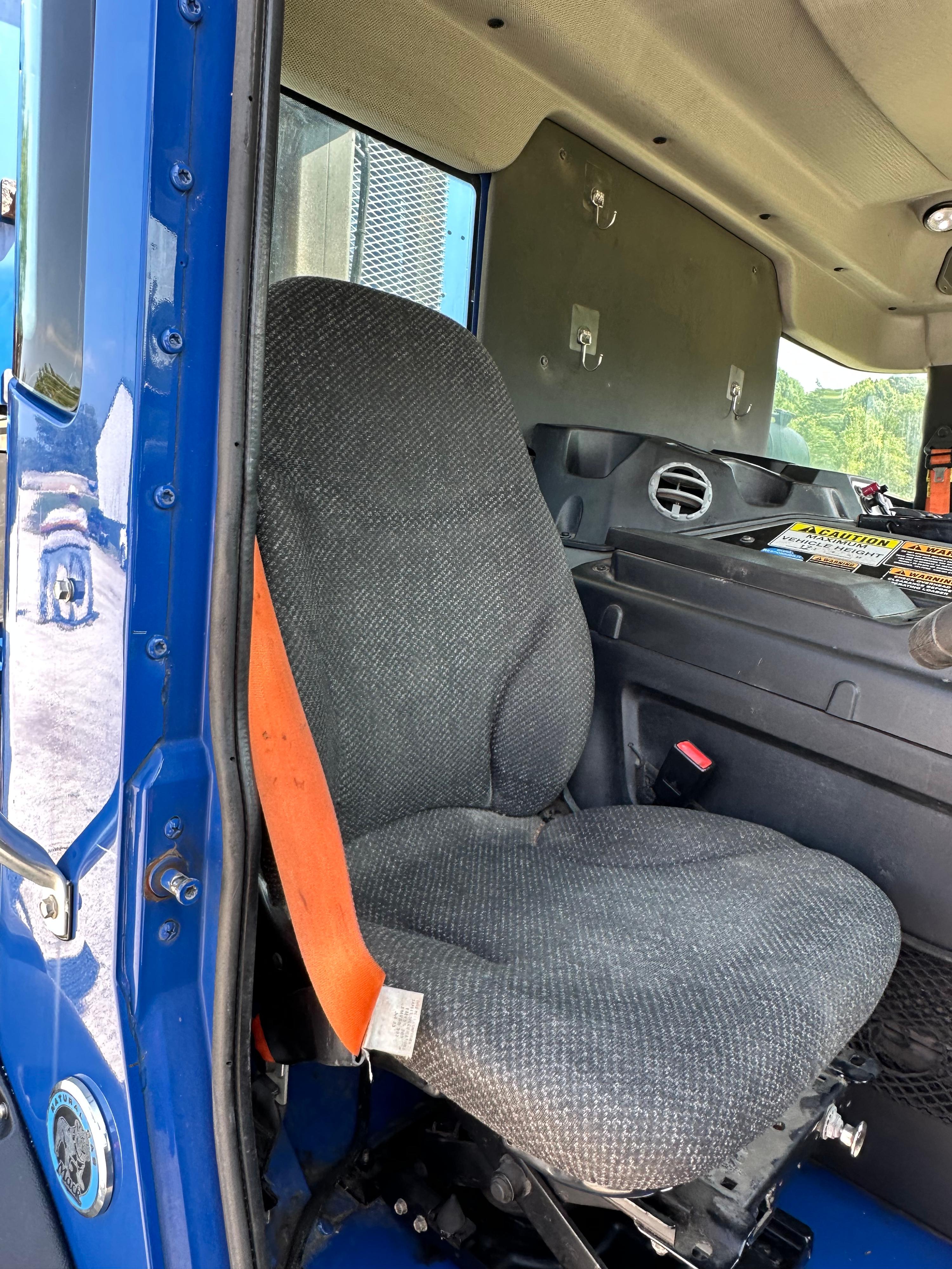 2017 Mack New Way Automated Side Loader - image 11