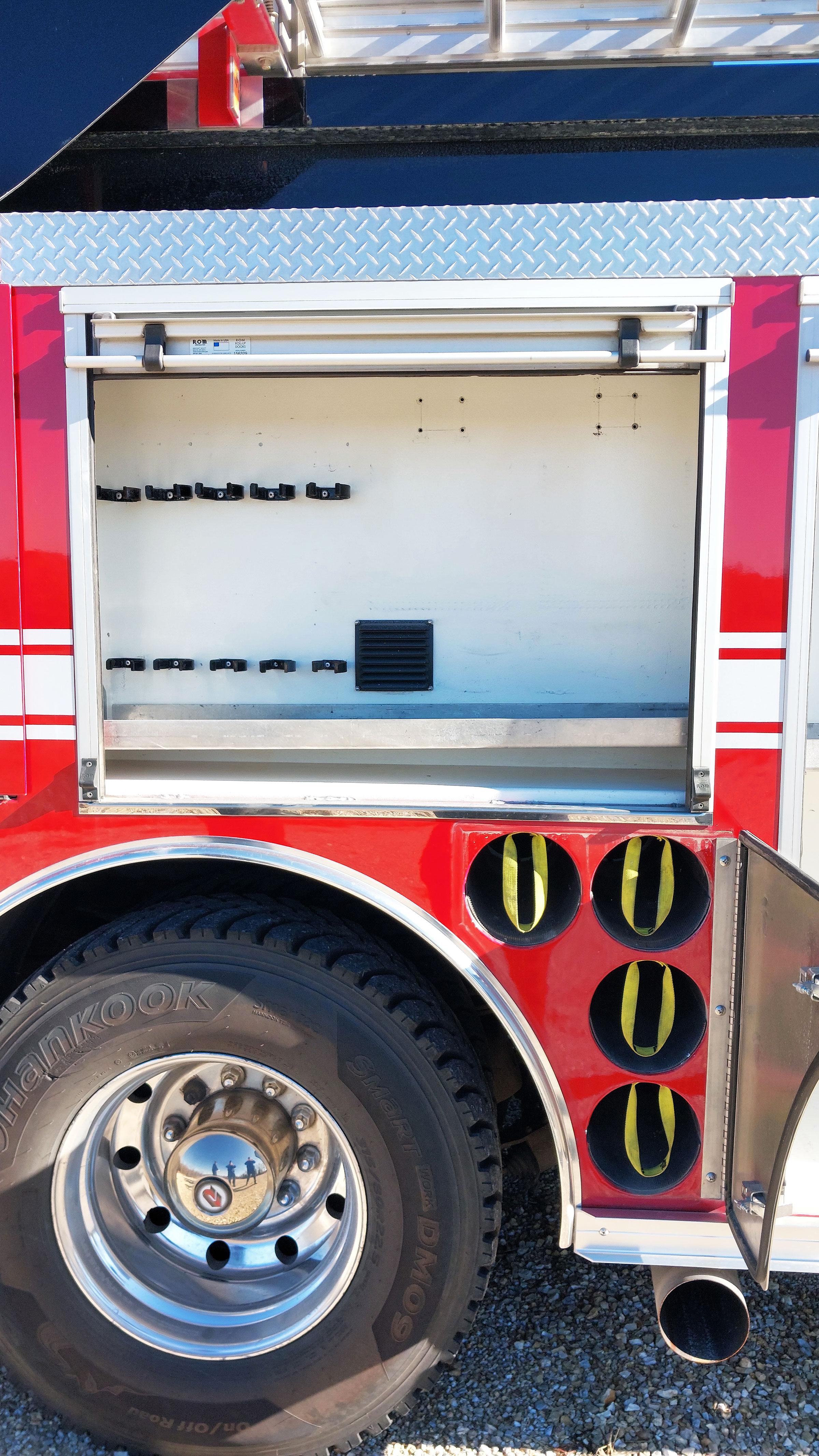 2011 HME/Rosenbauer Engine - image 17