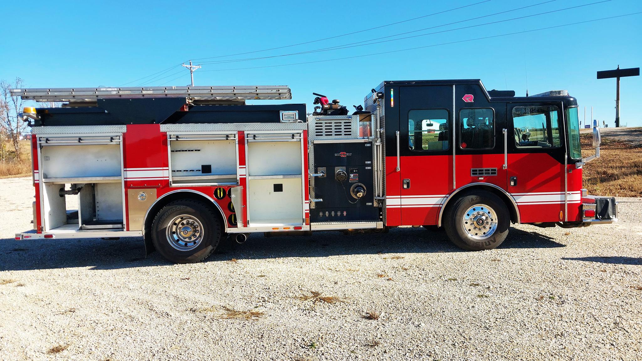 2011 HME/Rosenbauer Engine - image 2