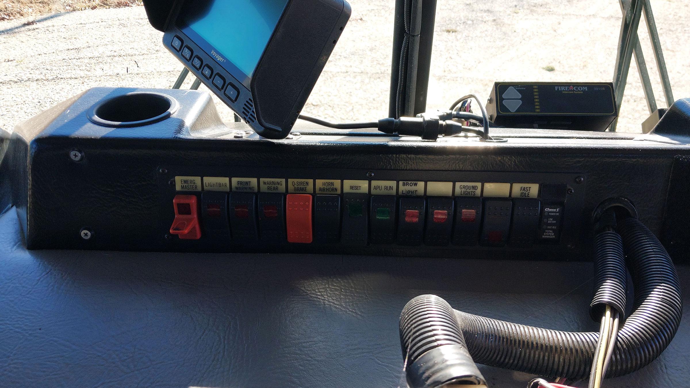 2011 HME/Rosenbauer Engine - image 25