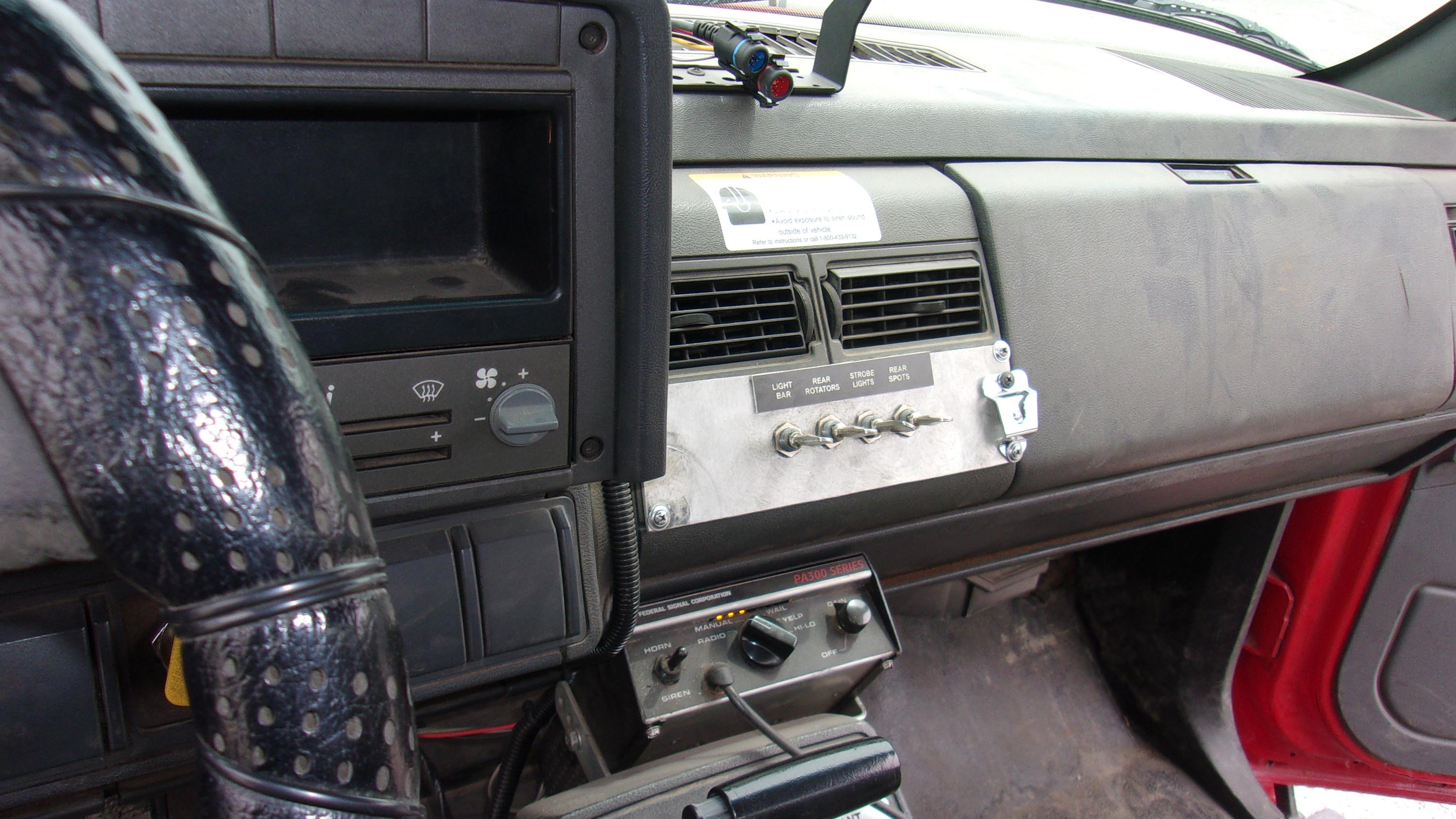 1996 Deep South GMC Tanker - image 8