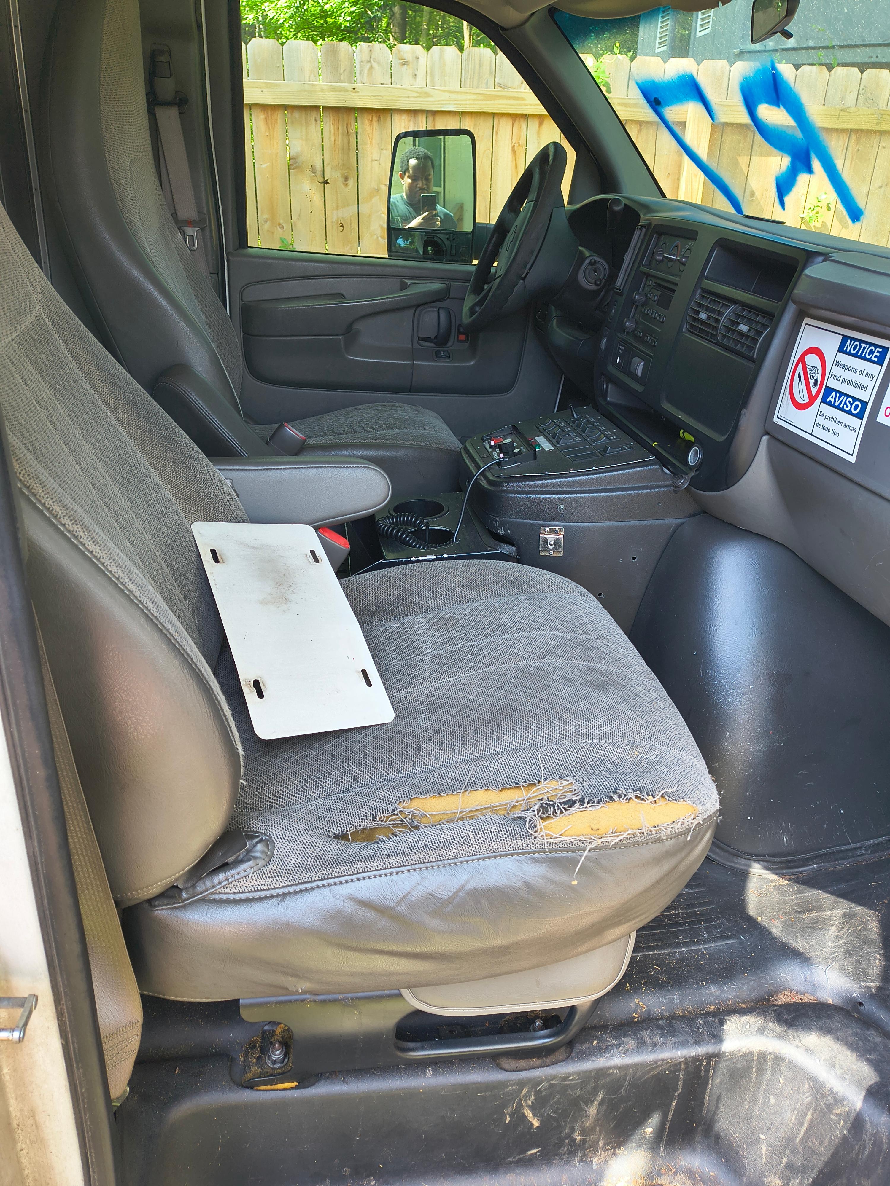2006 Chevrolet 4x4 Type III Ambulance - image 16
