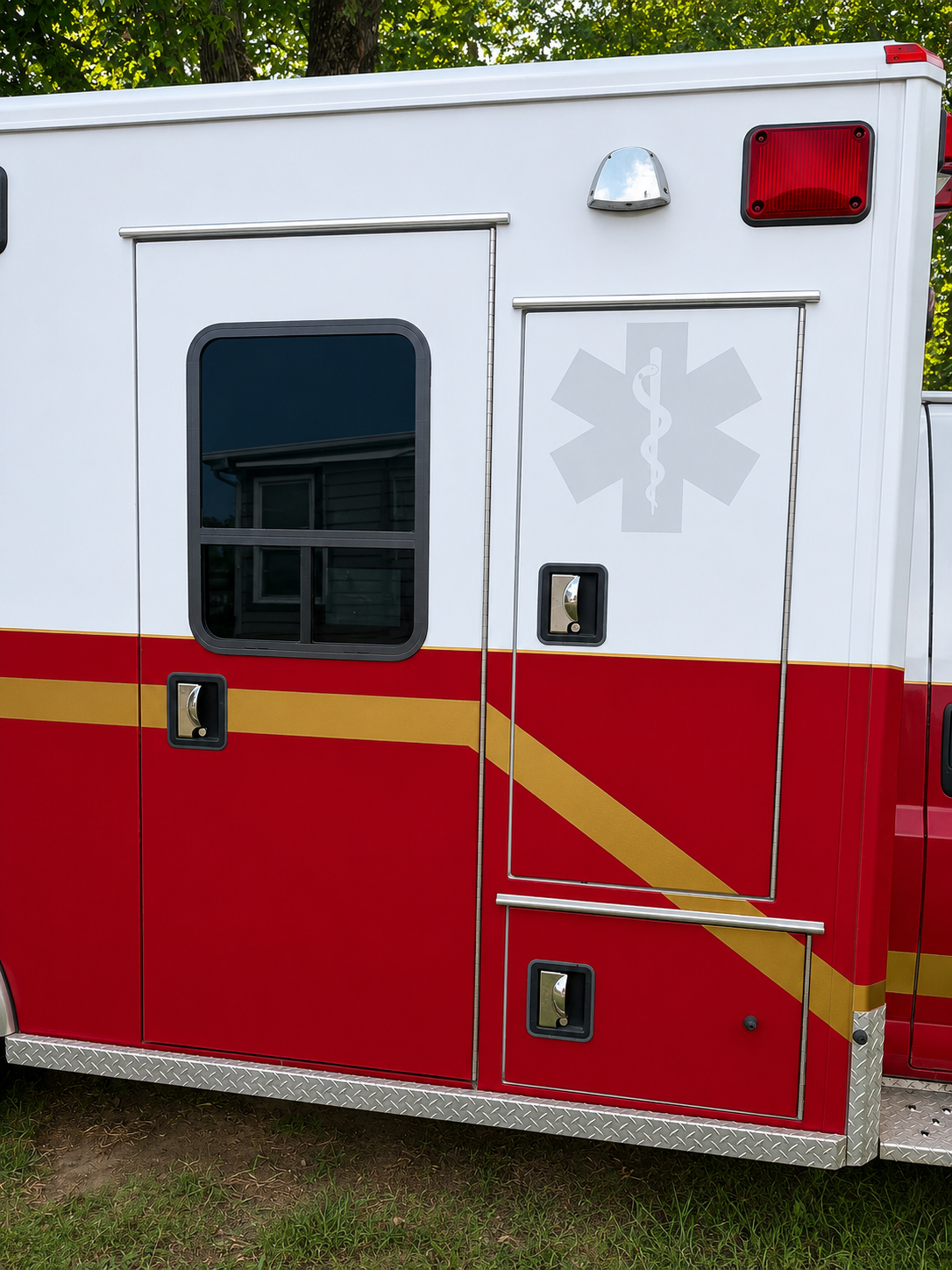 2006 Chevrolet 4x4 Type III Ambulance - image 20