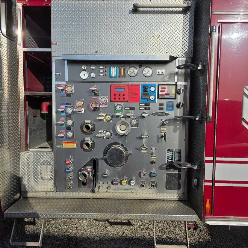 2006 Pierce Enforcer Pumper — photo 7