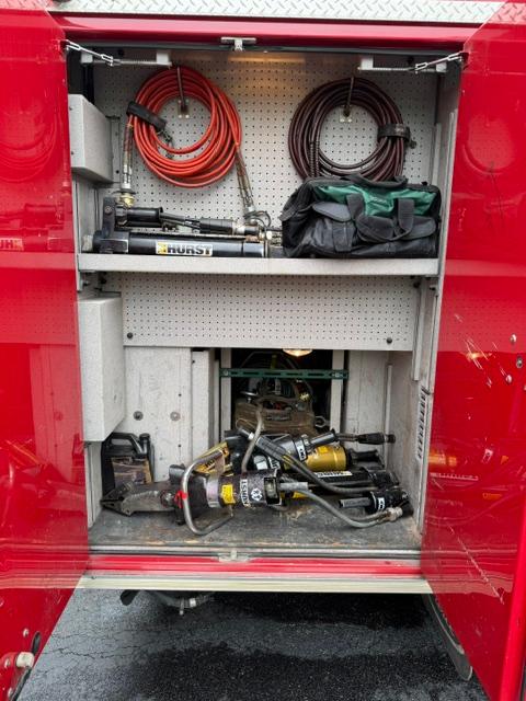 2006 Pierce XT Pumper - image 18