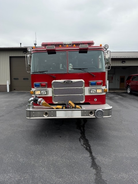 2006 Pierce XT Pumper - image 2