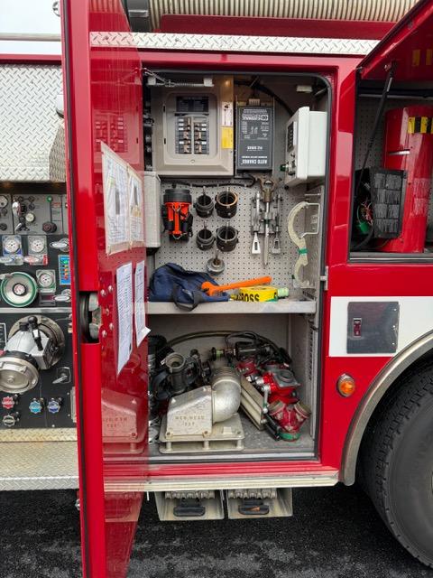 2006 Pierce XT Pumper - image 14