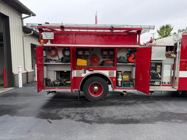 2006 Pierce XT Pumper - image 17