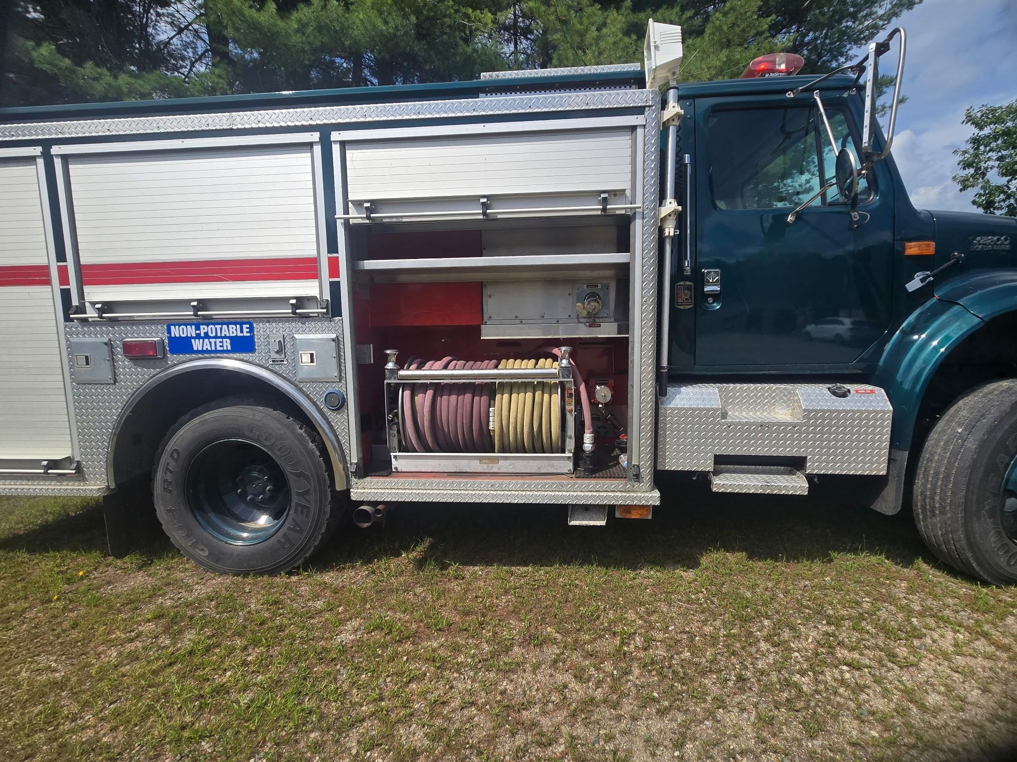 1996 International 4x4 Wildland Unit - image 4