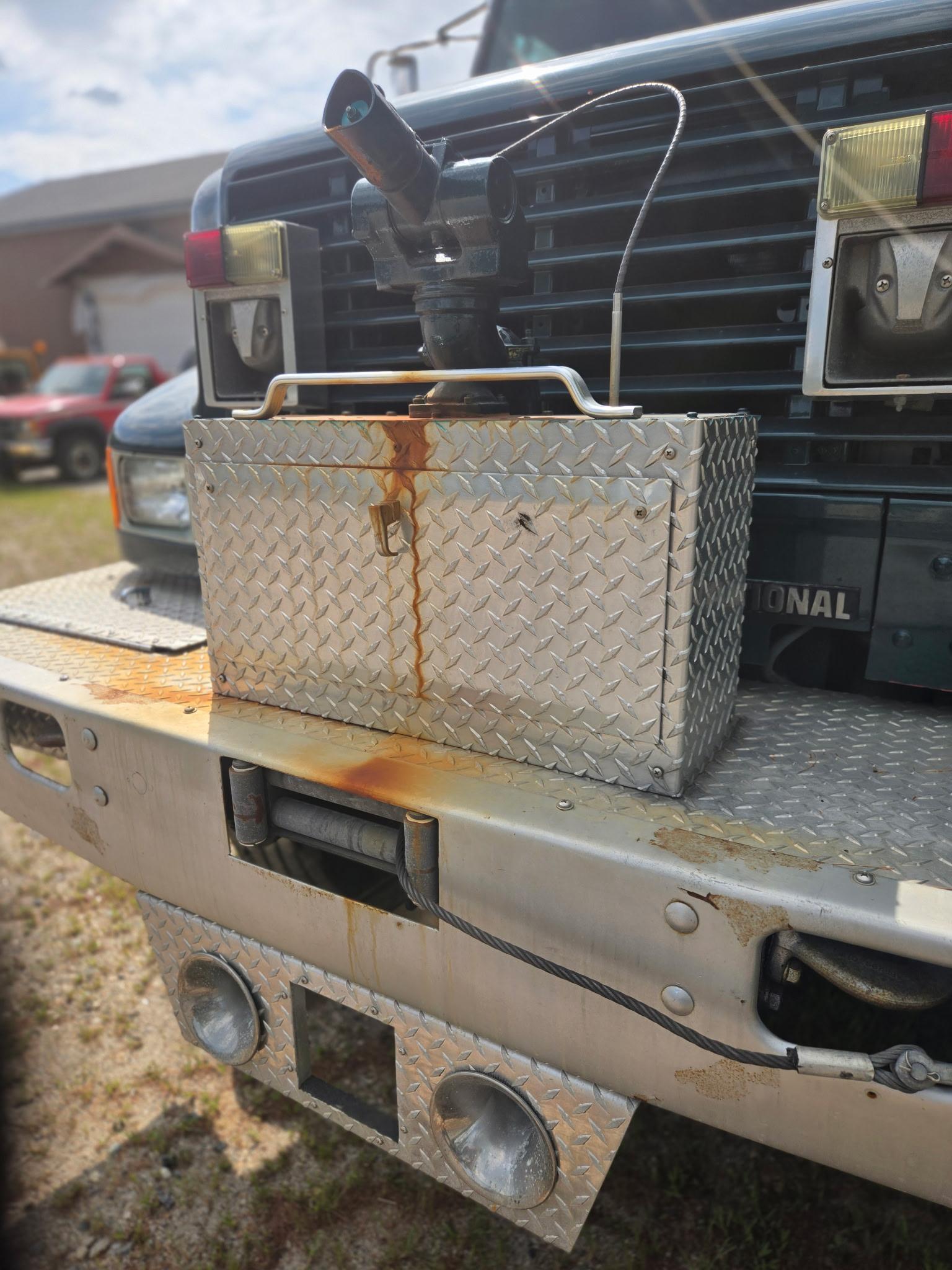 1996 International 4x4 Wildland Unit - image 10