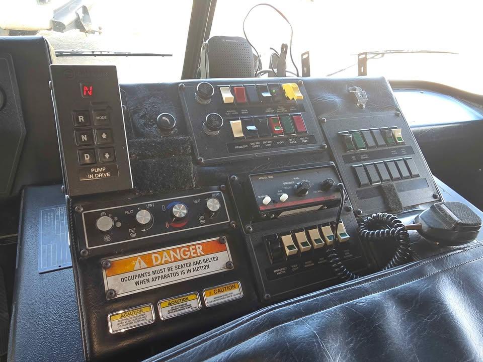 2006 Pierce Contender Pumper - image 10