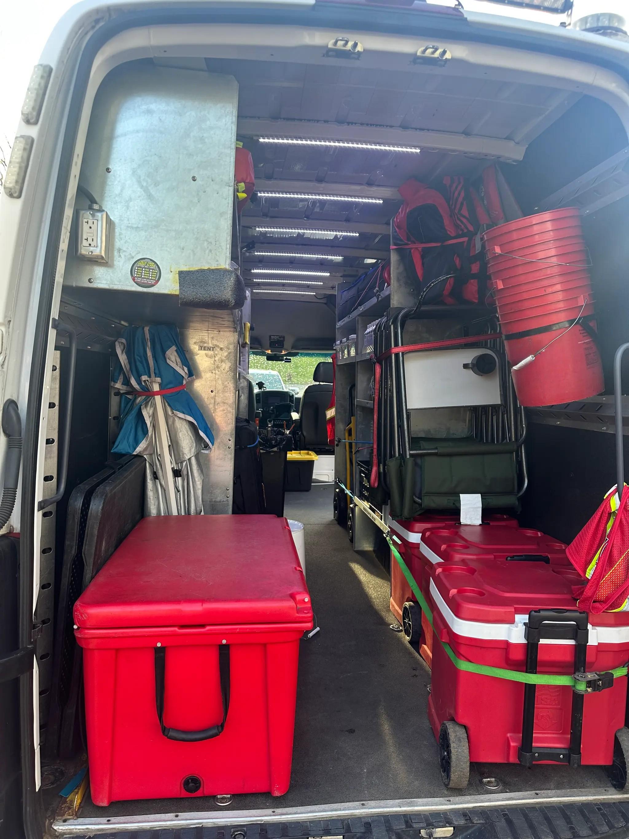 2016 Freightliner/Mercedes Sprinter - image 8