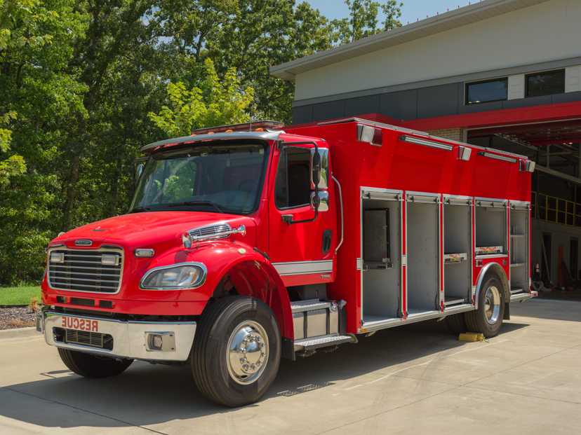 2011 Freightliner M2 Medium Rescue — photo 4