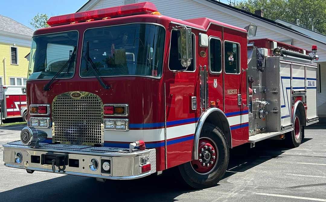 2002 KME Excel X Rescue Pumper with Amkus tools