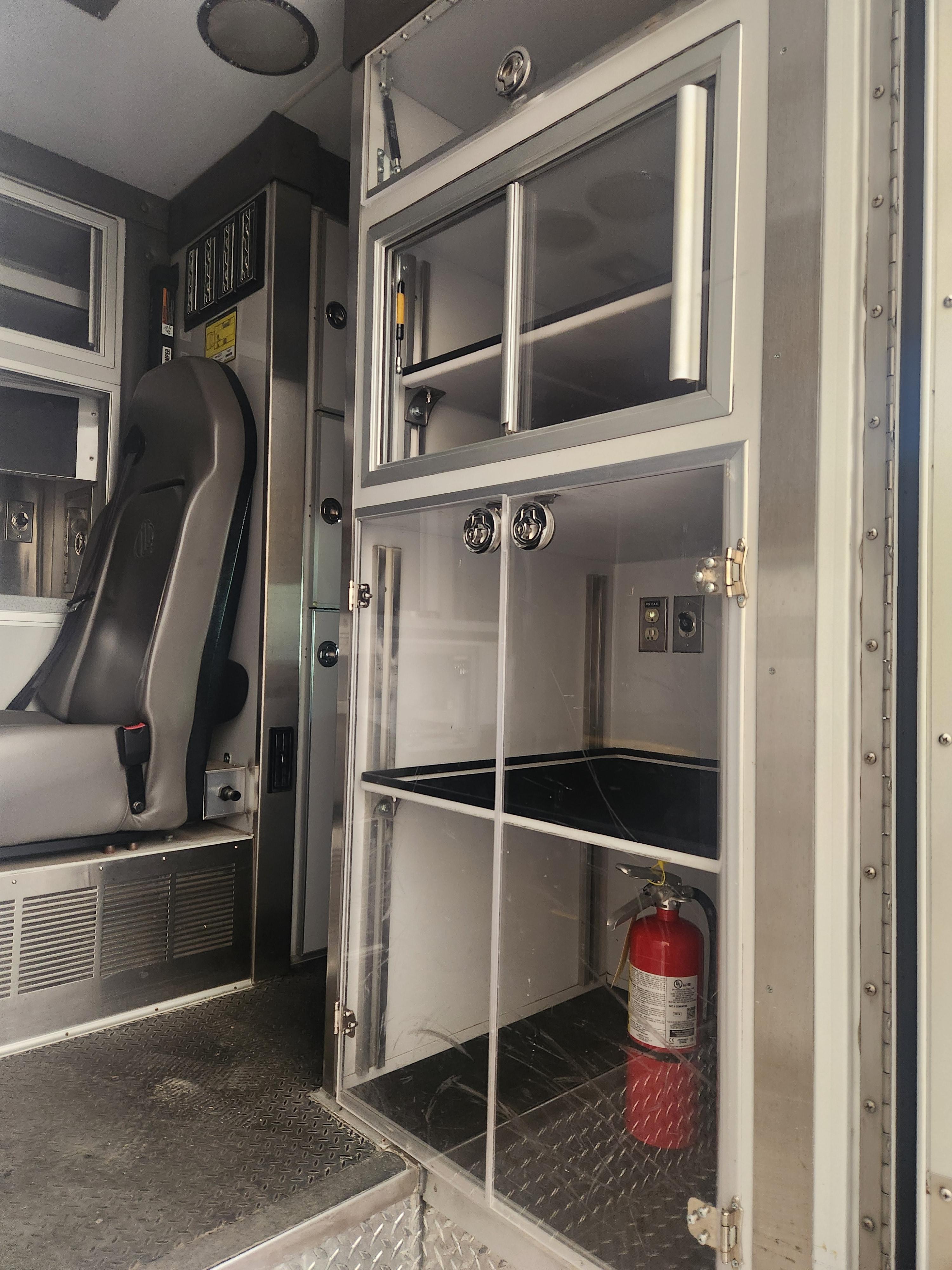2021 Horton Ford 4x4 Type I Ambulance - image 6