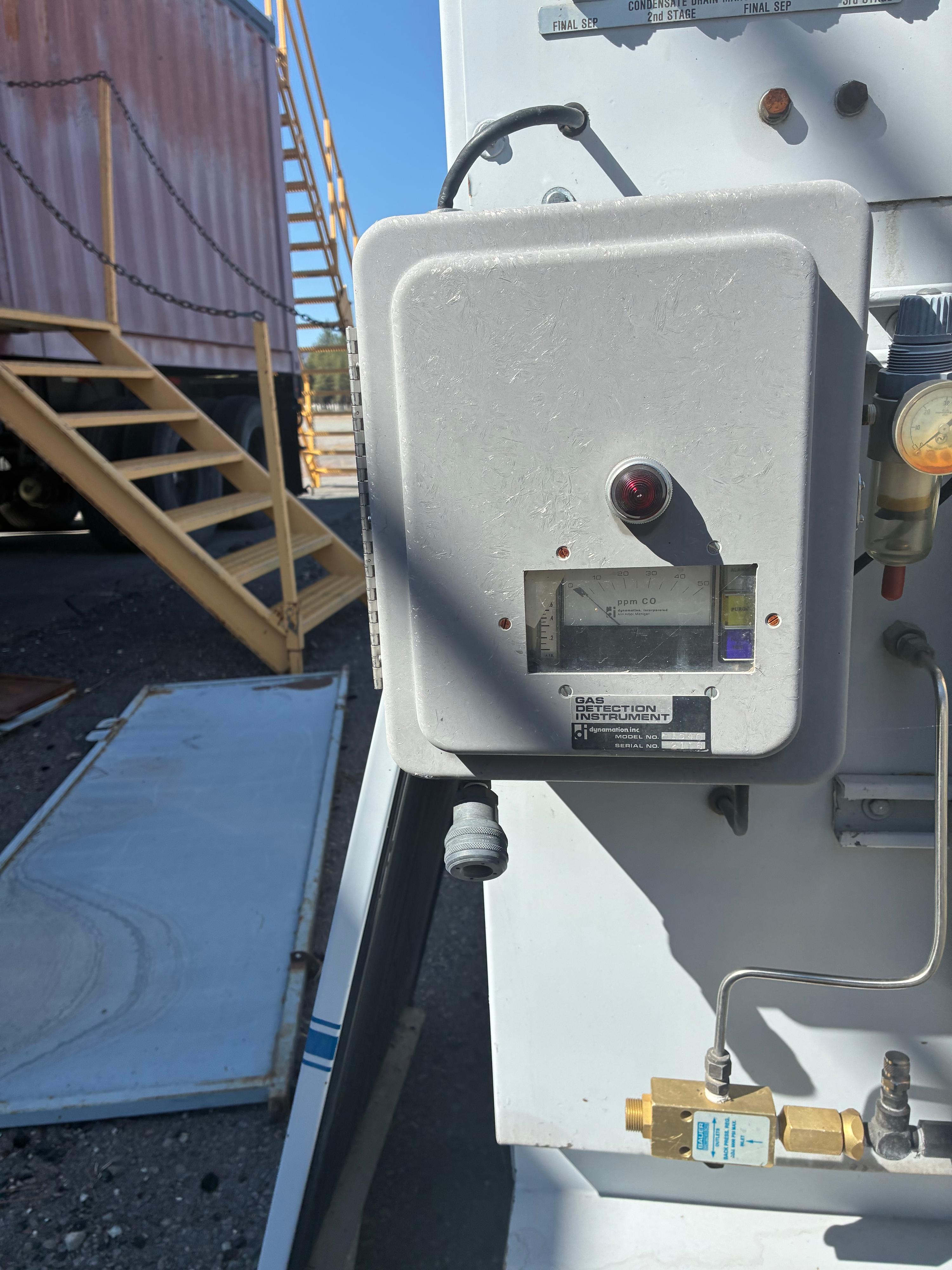 Bauer UNUS 12-E1 Breathing Air Compressor - image 6
