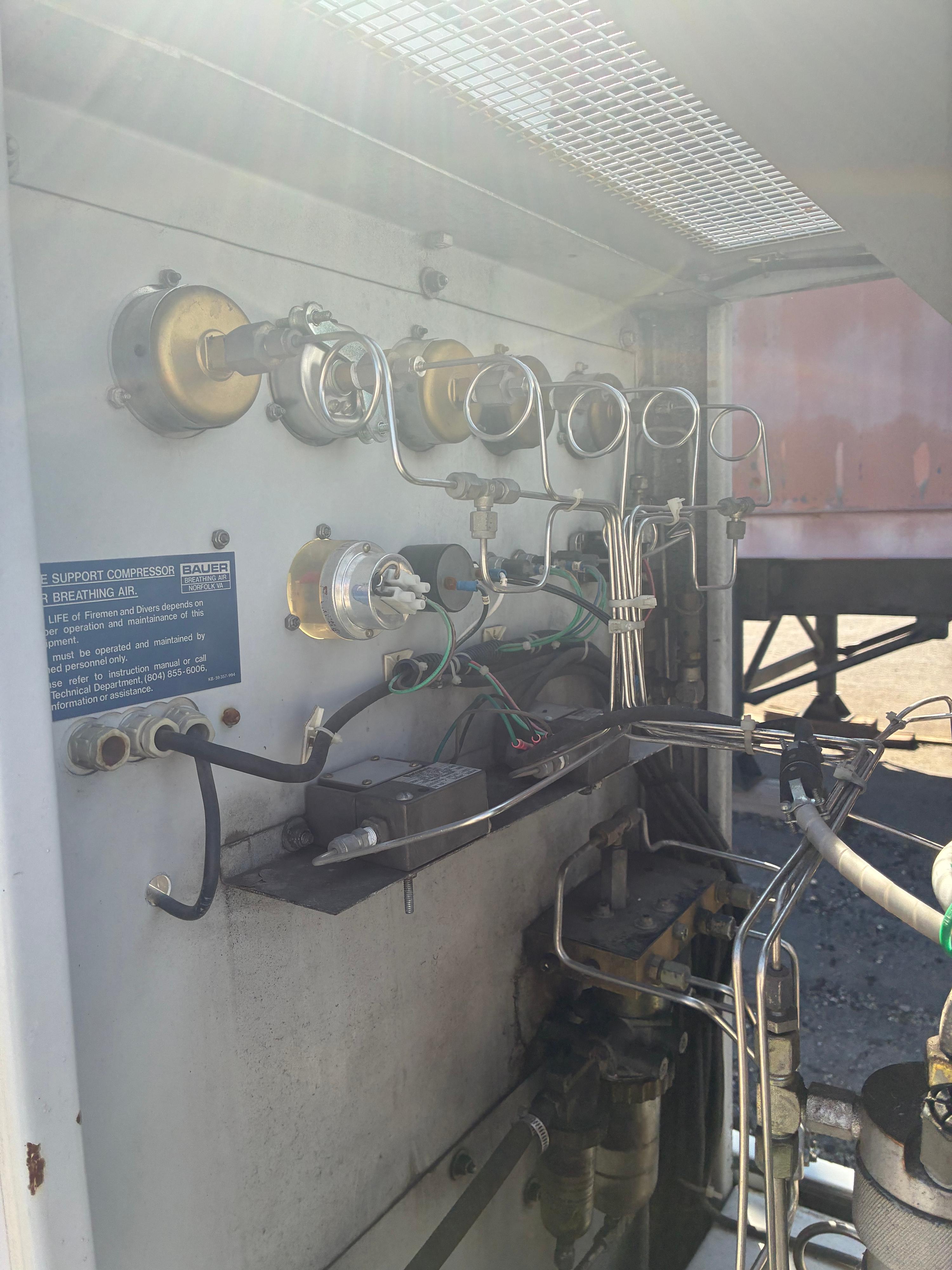 Bauer UNUS 12-E1 Breathing Air Compressor - image 8