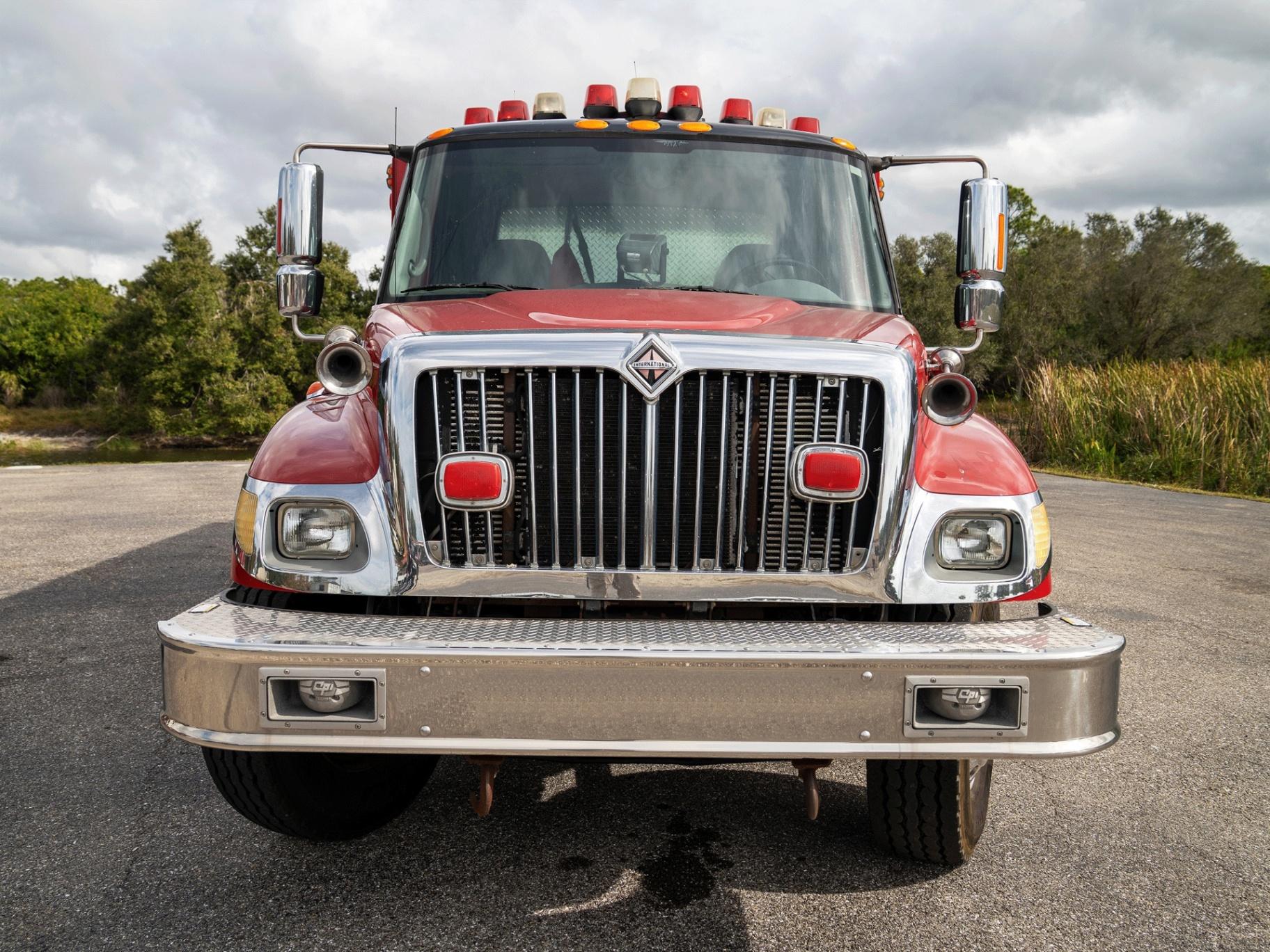 2004 E-One International Commercial Air Truck - image 4