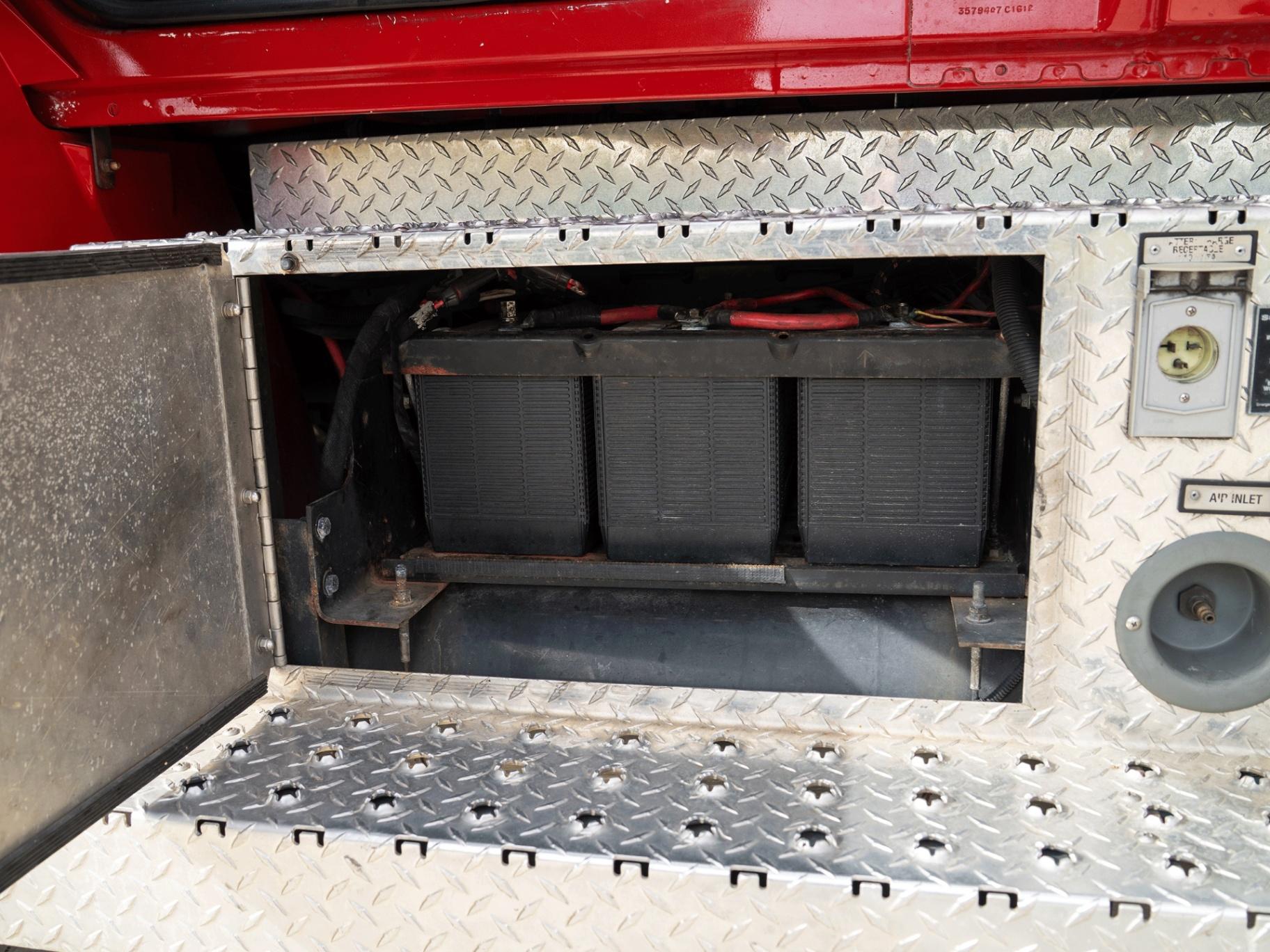 2006 E-One Freightliner Pumper - image 5
