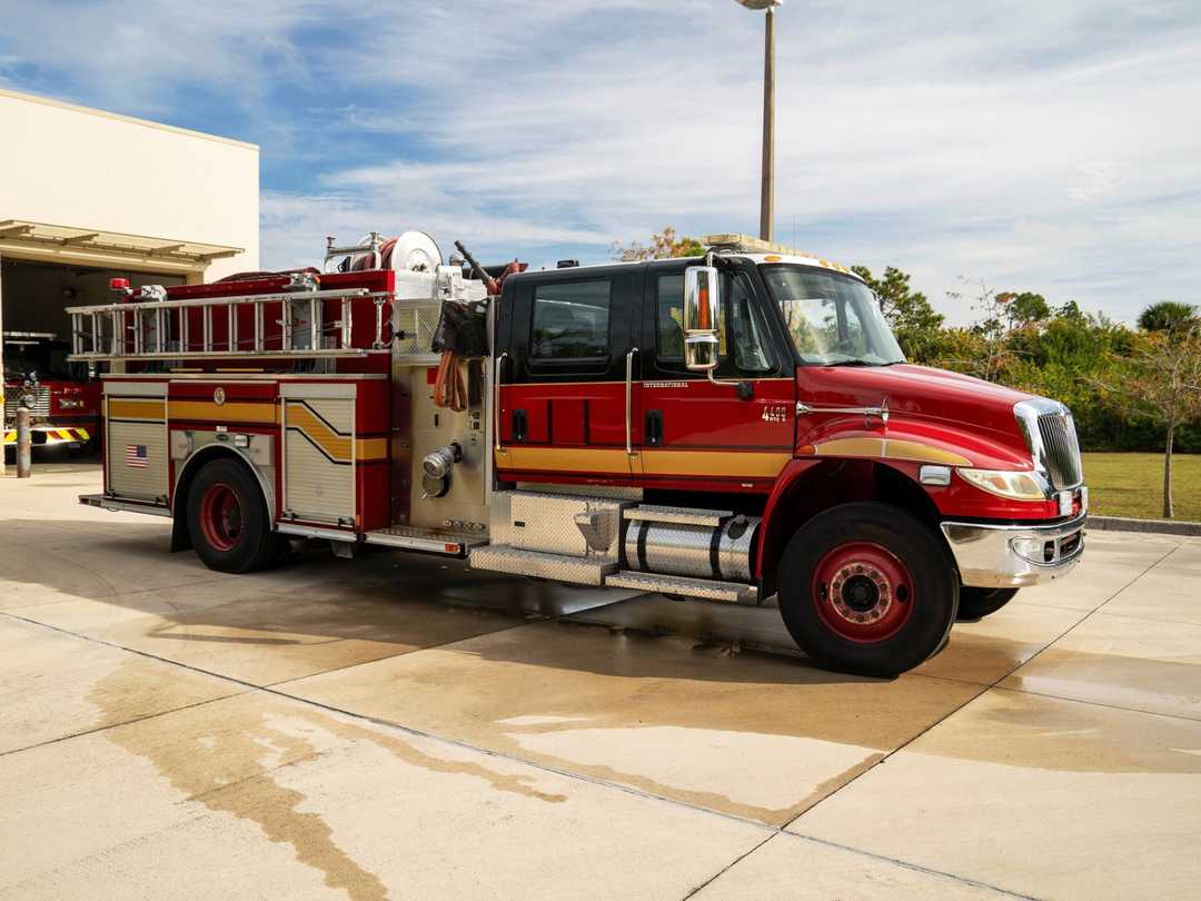 2006 E-One Freightliner Pumper