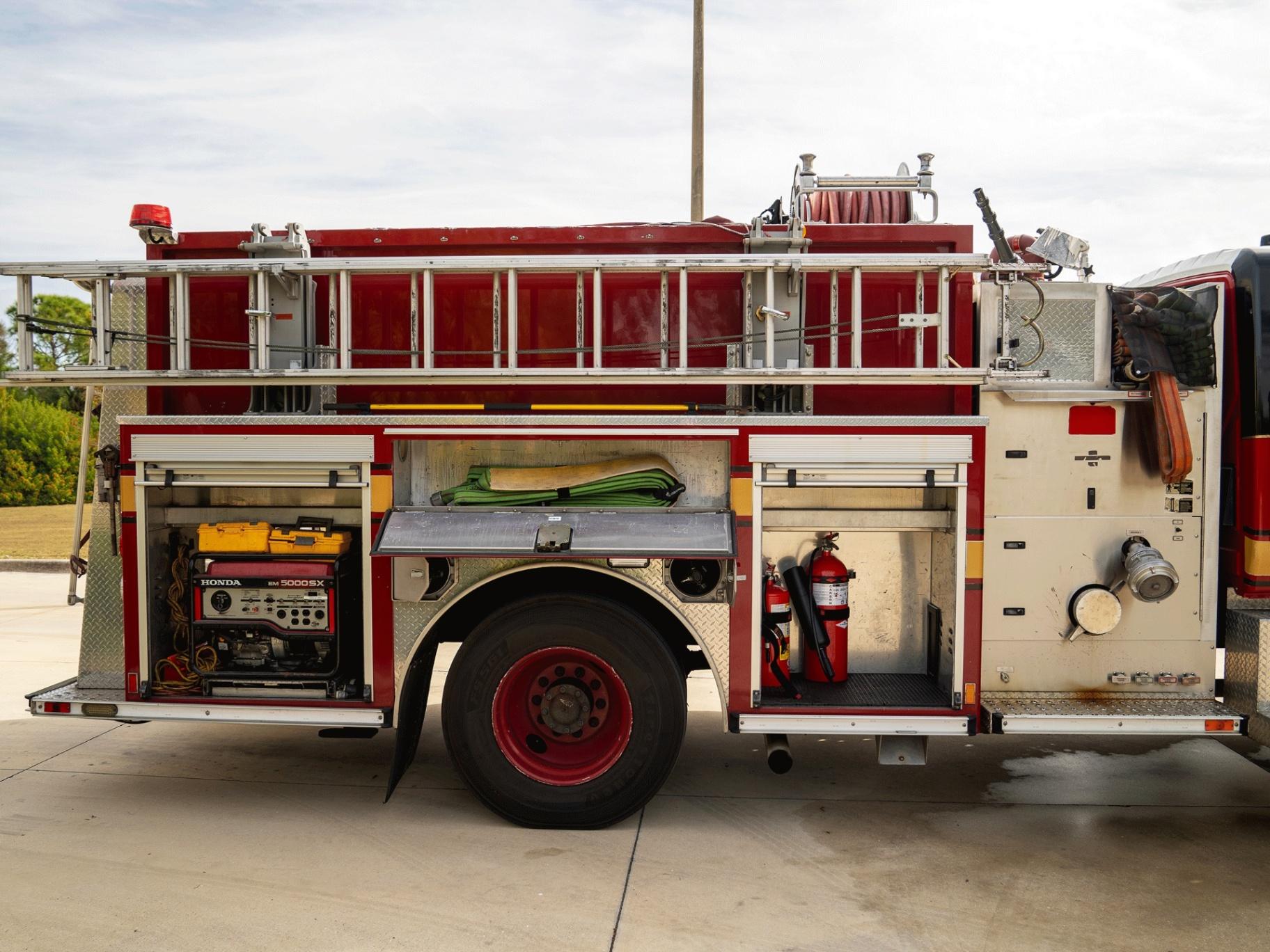 2006 E-One Freightliner Pumper - image 26