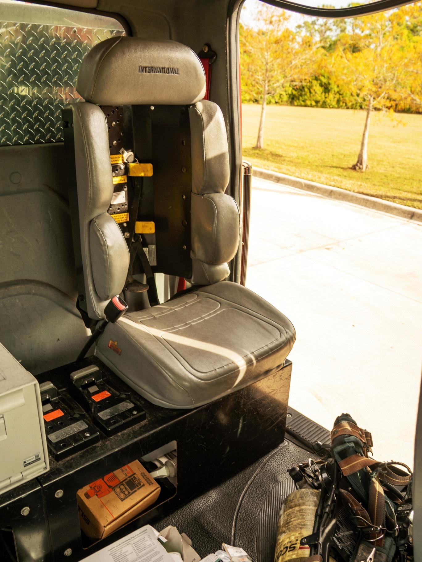2006 E-One Freightliner Pumper - image 16