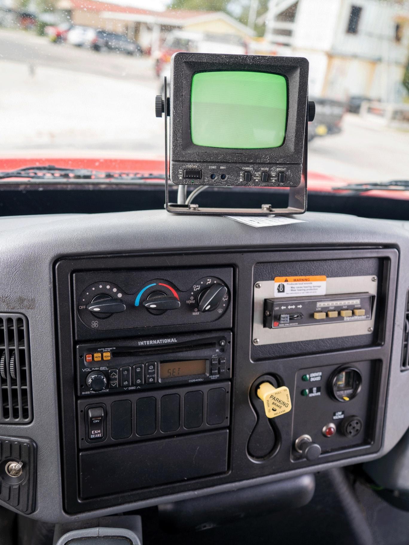2004 E-One International Commercial Air Truck - image 10