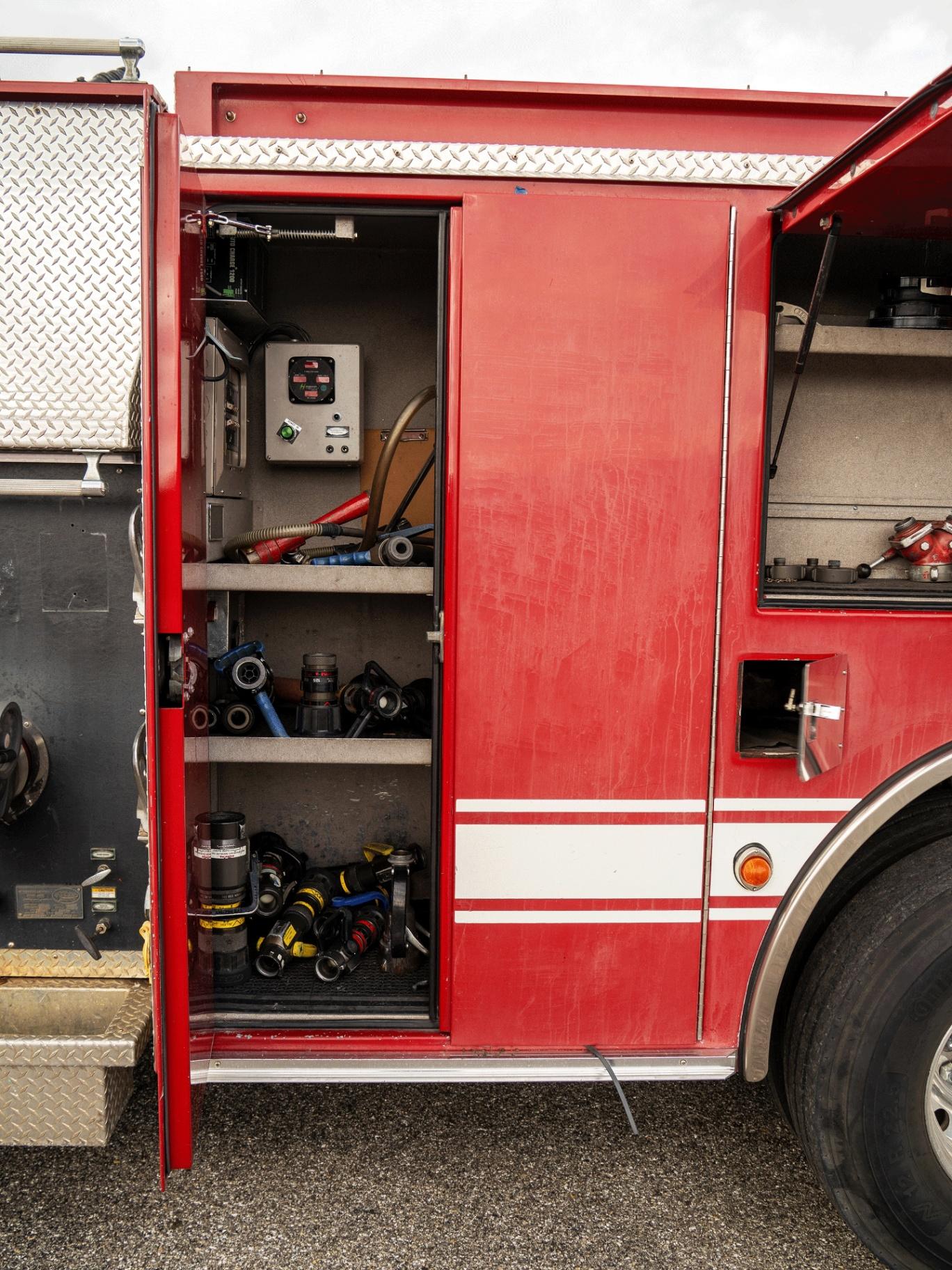2004 Pierce Quantum Pumper - image 44