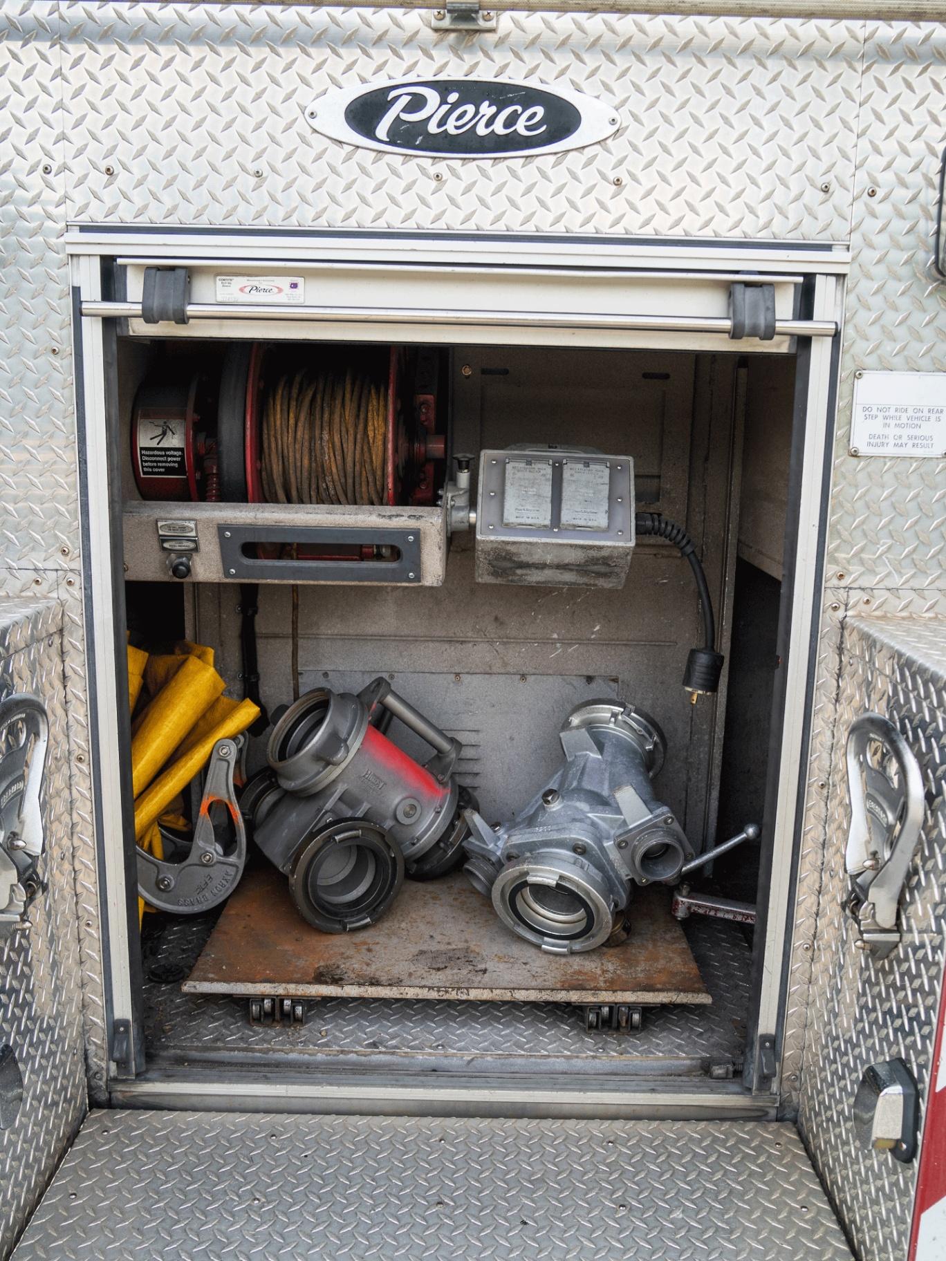 2004 Pierce Quantum Pumper - image 40