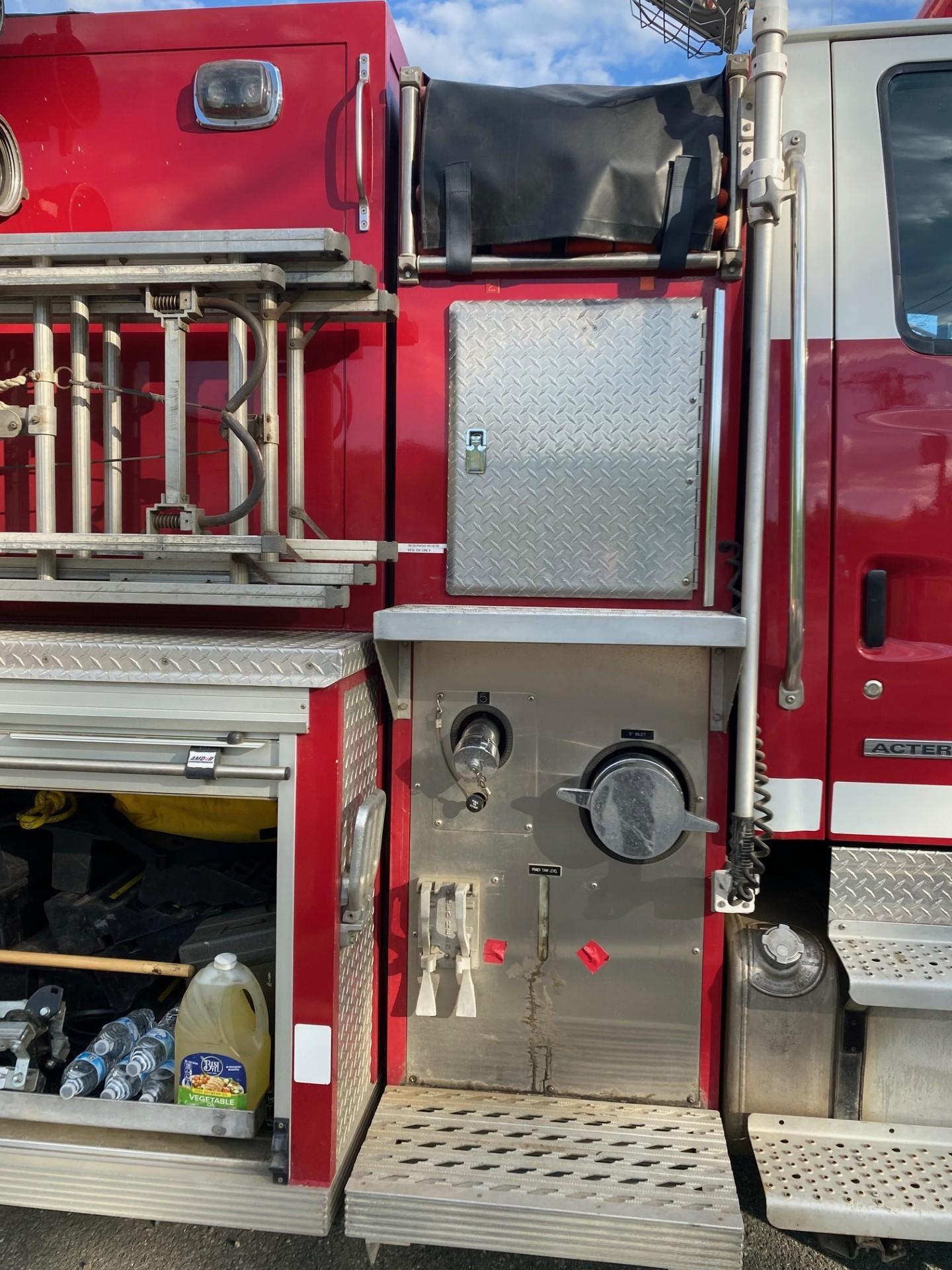 2003 Sterling Pumper - image 12