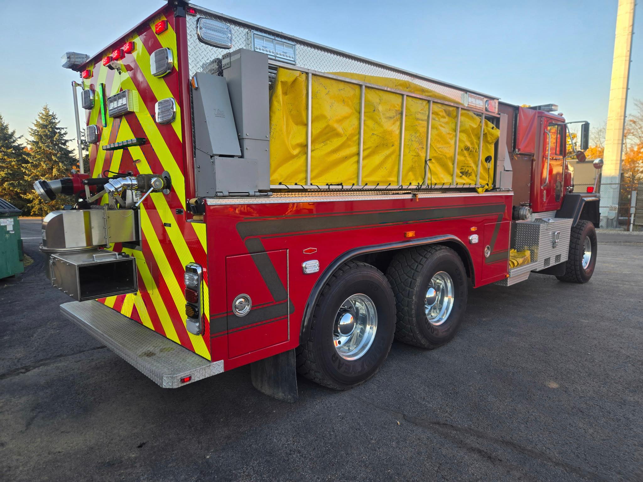 1987 KME International 4x4 Tanker - image 13
