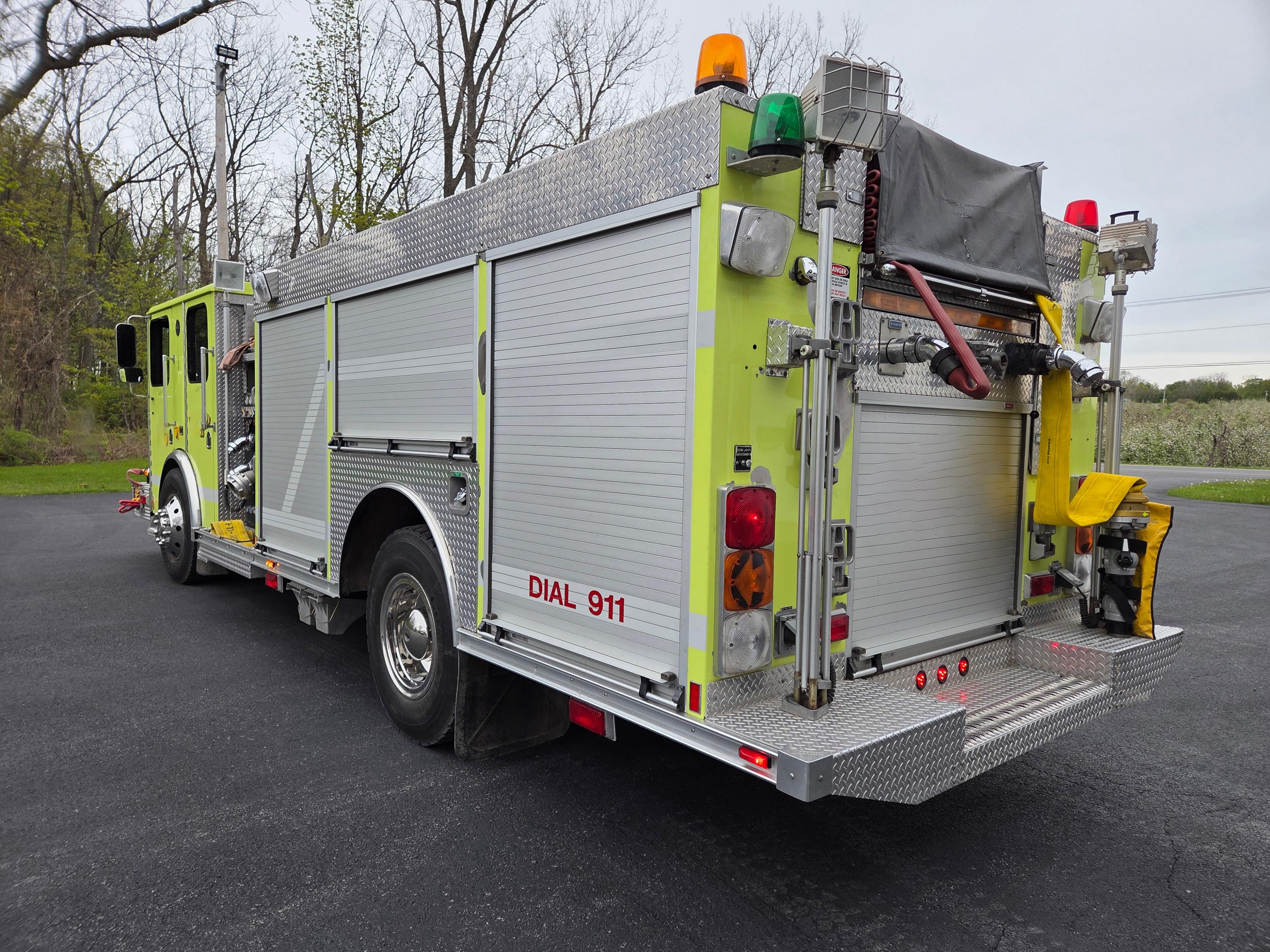 2001 Central States HME Pumper - image 8