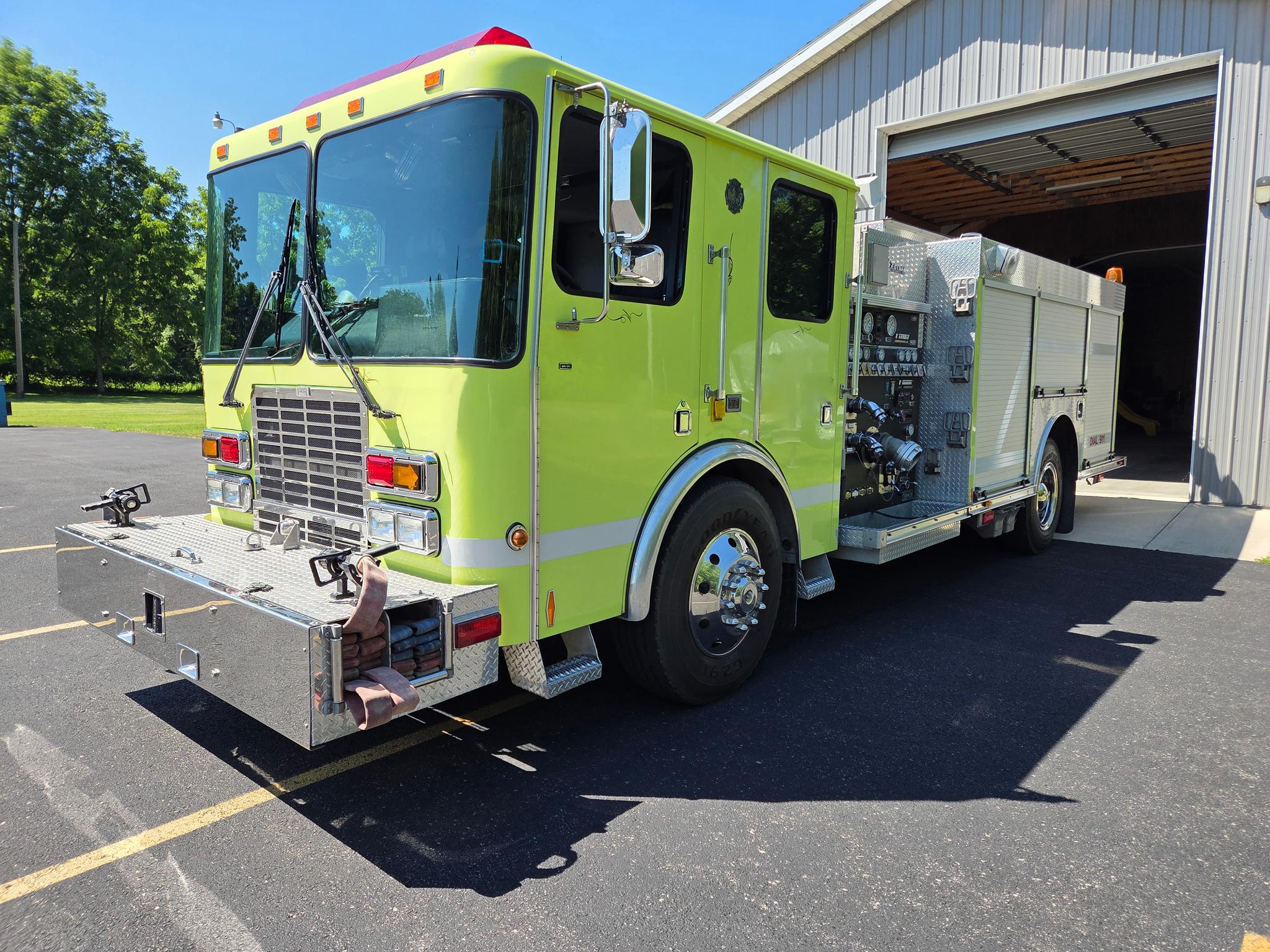 2001 Central States HME Pumper - image 1
